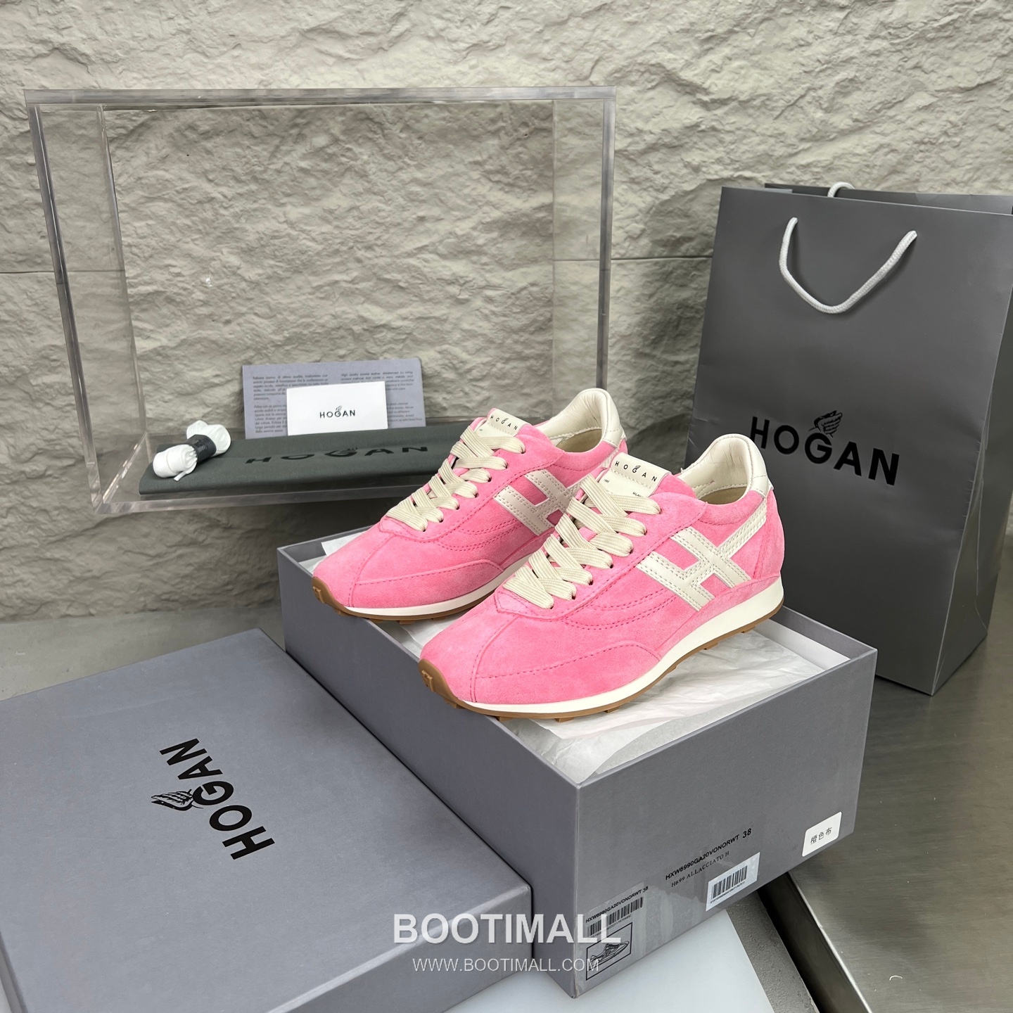 Hogan Calfskin Suede Low Sneakers with Lace-Up Platform Detail 호간 카프스킨 스웨이드 로우 스니커즈 레이스업 플랫폼 디테일 5.6cm 2