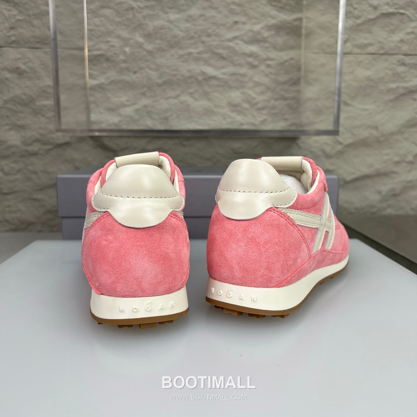 Hogan Calfskin Suede Low Sneakers with Lace-Up Platform Detail 호간 카프스킨 스웨이드 로우 스니커즈 레이스업 플랫폼 디테일 5.6cm 8