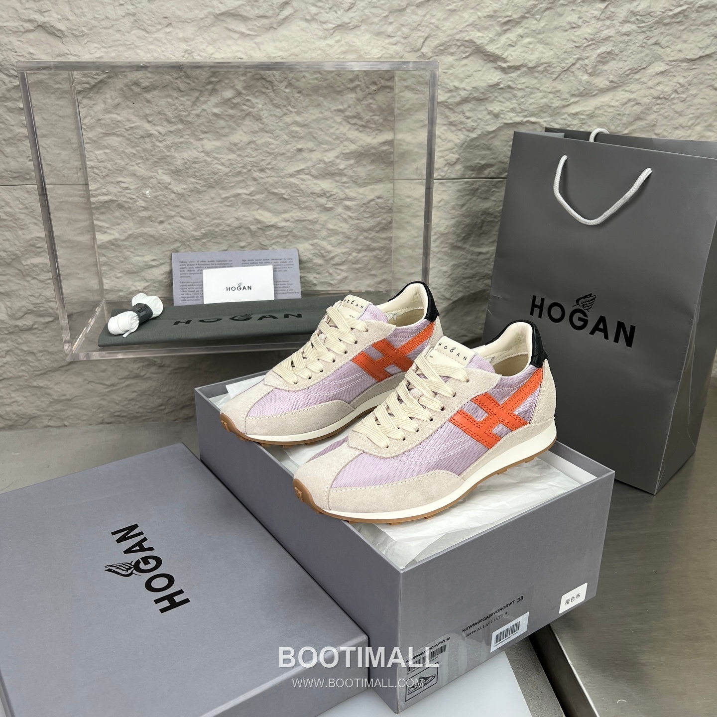 Hogan Calfskin Suede Low Sneakers with Lace-Up Platform Detail 호간 카프스킨 스웨이드 로우 스니커즈 레이스업 플랫폼 디테일 5.6cm 2