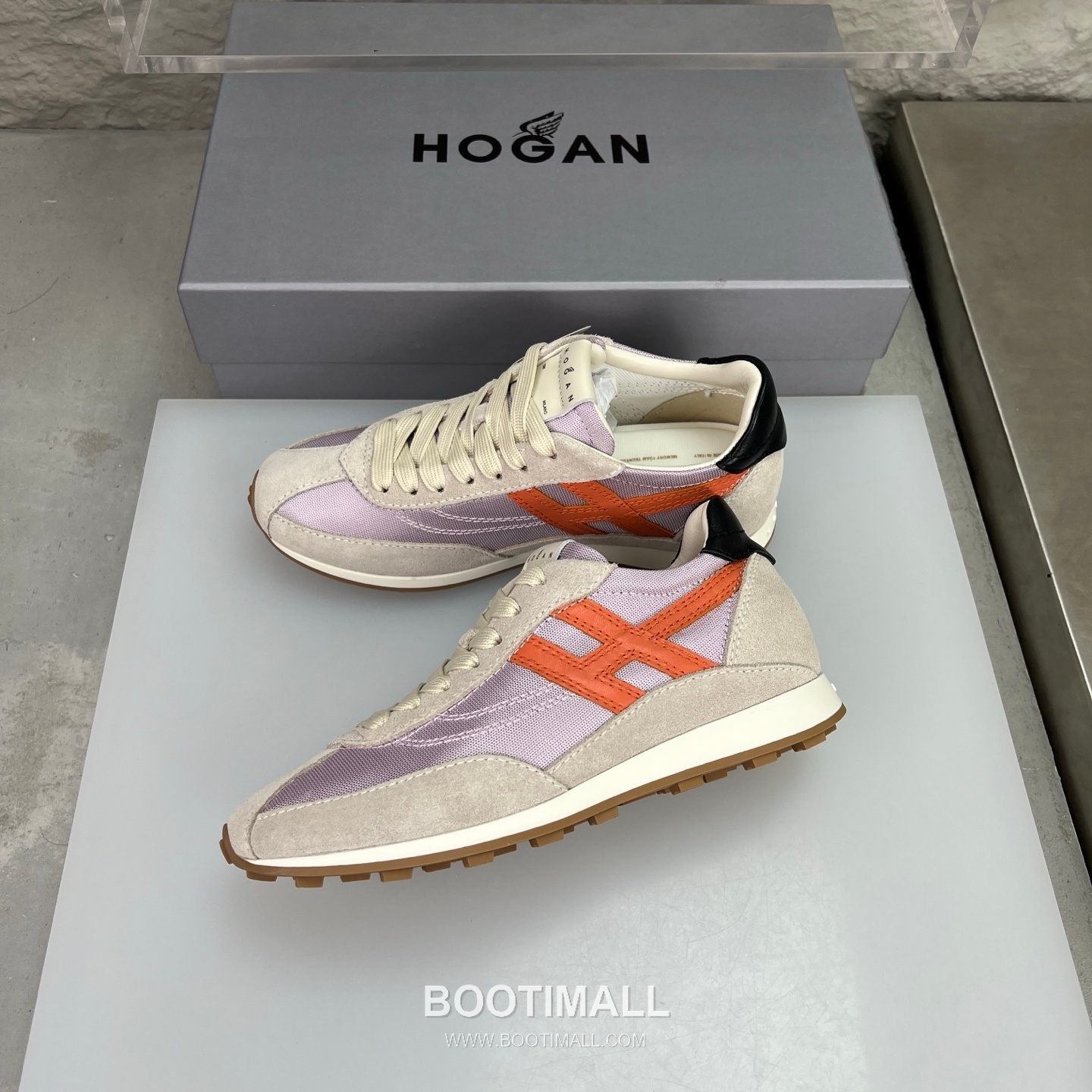 Hogan Calfskin Suede Low Sneakers with Lace-Up Platform Detail 호간 카프스킨 스웨이드 로우 스니커즈 레이스업 플랫폼 디테일 5.6cm 4