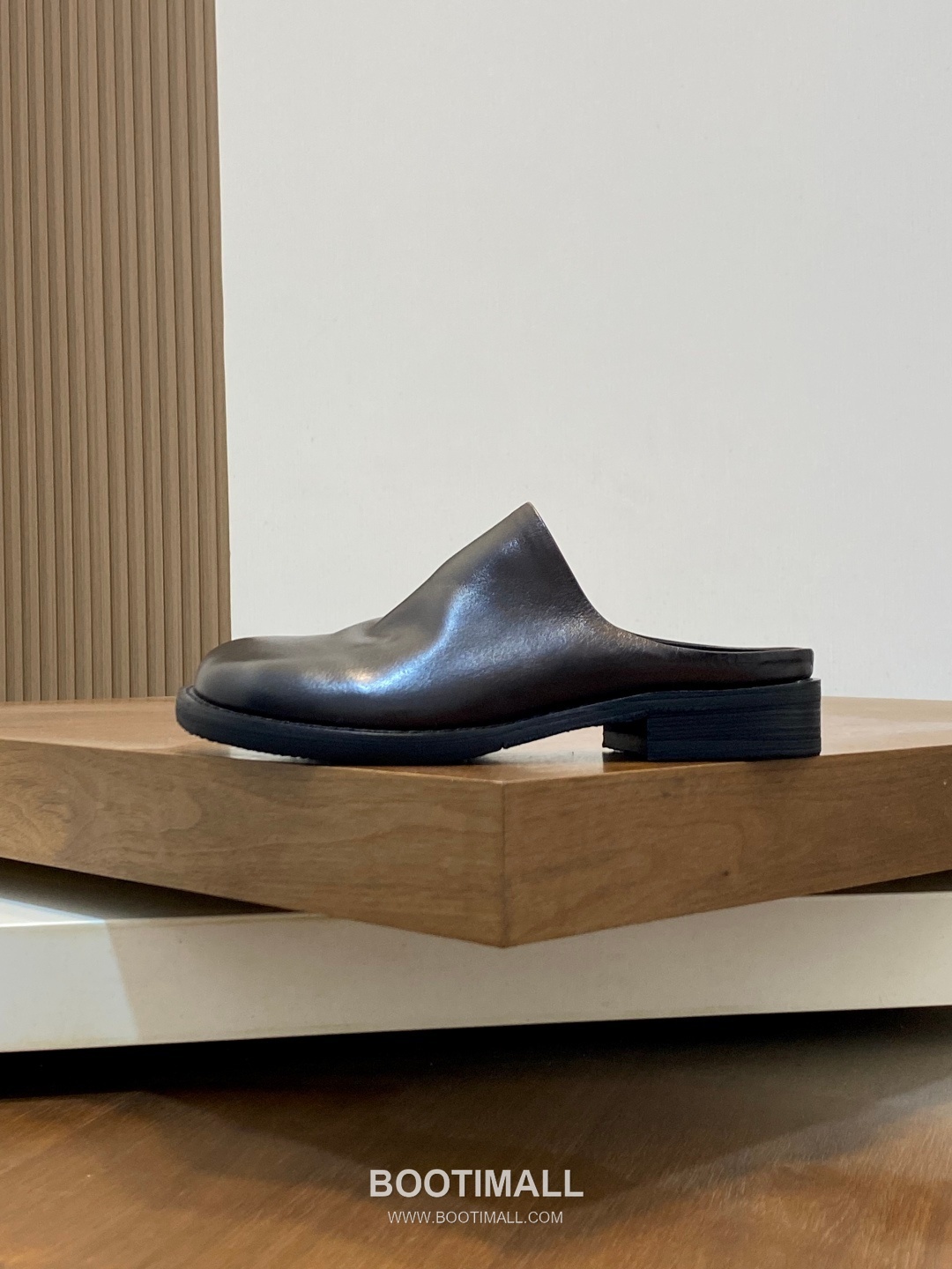 Bottega Veneta Intrecciato Calfskin Mule Slippers with Woven Detail 보테가베네타 인트레치아토 카프스킨 뮬 슬리퍼 위빙 디테일 2.5cm 3