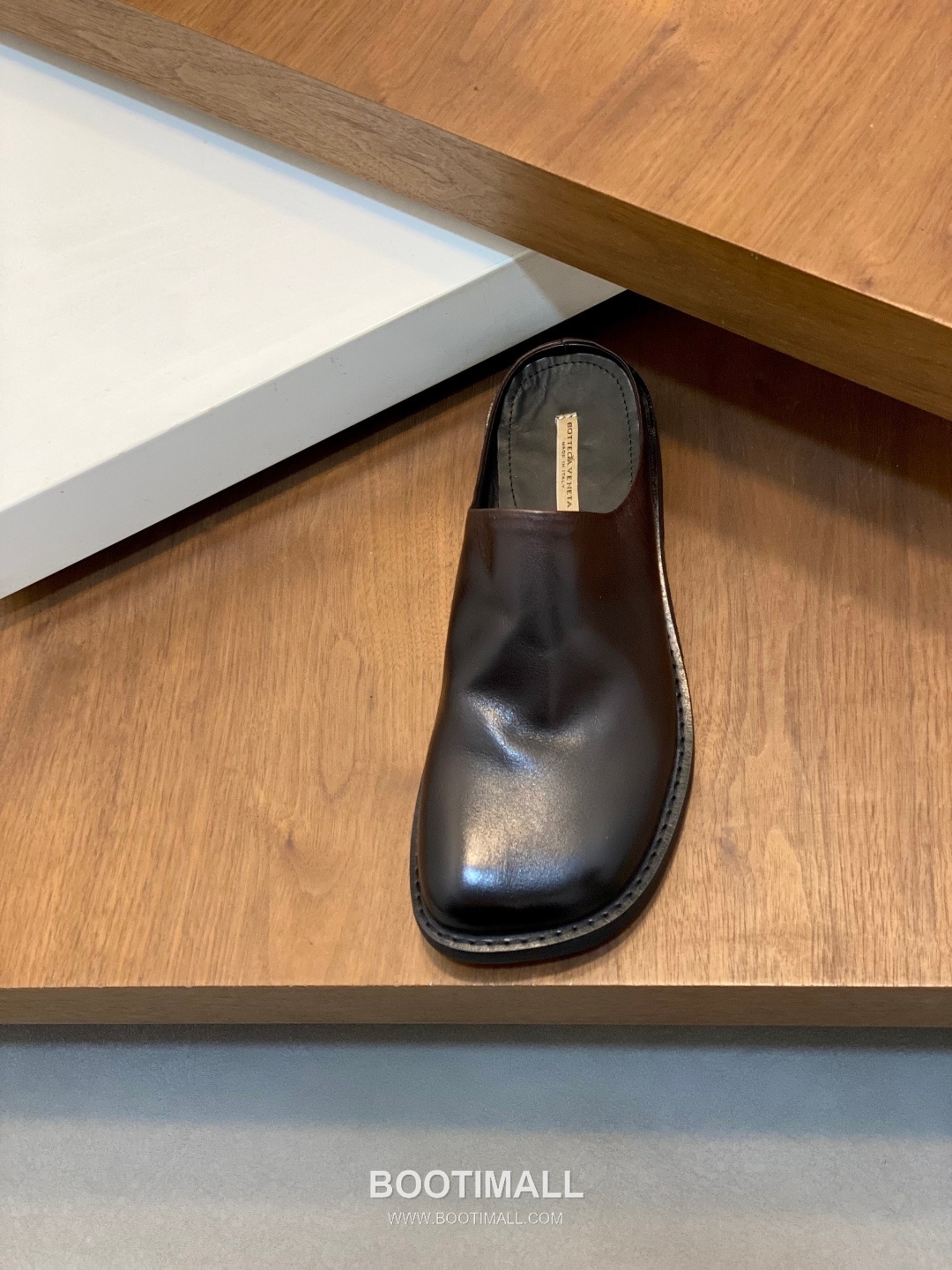 Bottega Veneta Intrecciato Calfskin Mule Slippers with Woven Detail 보테가베네타 인트레치아토 카프스킨 뮬 슬리퍼 위빙 디테일 2.5cm 6