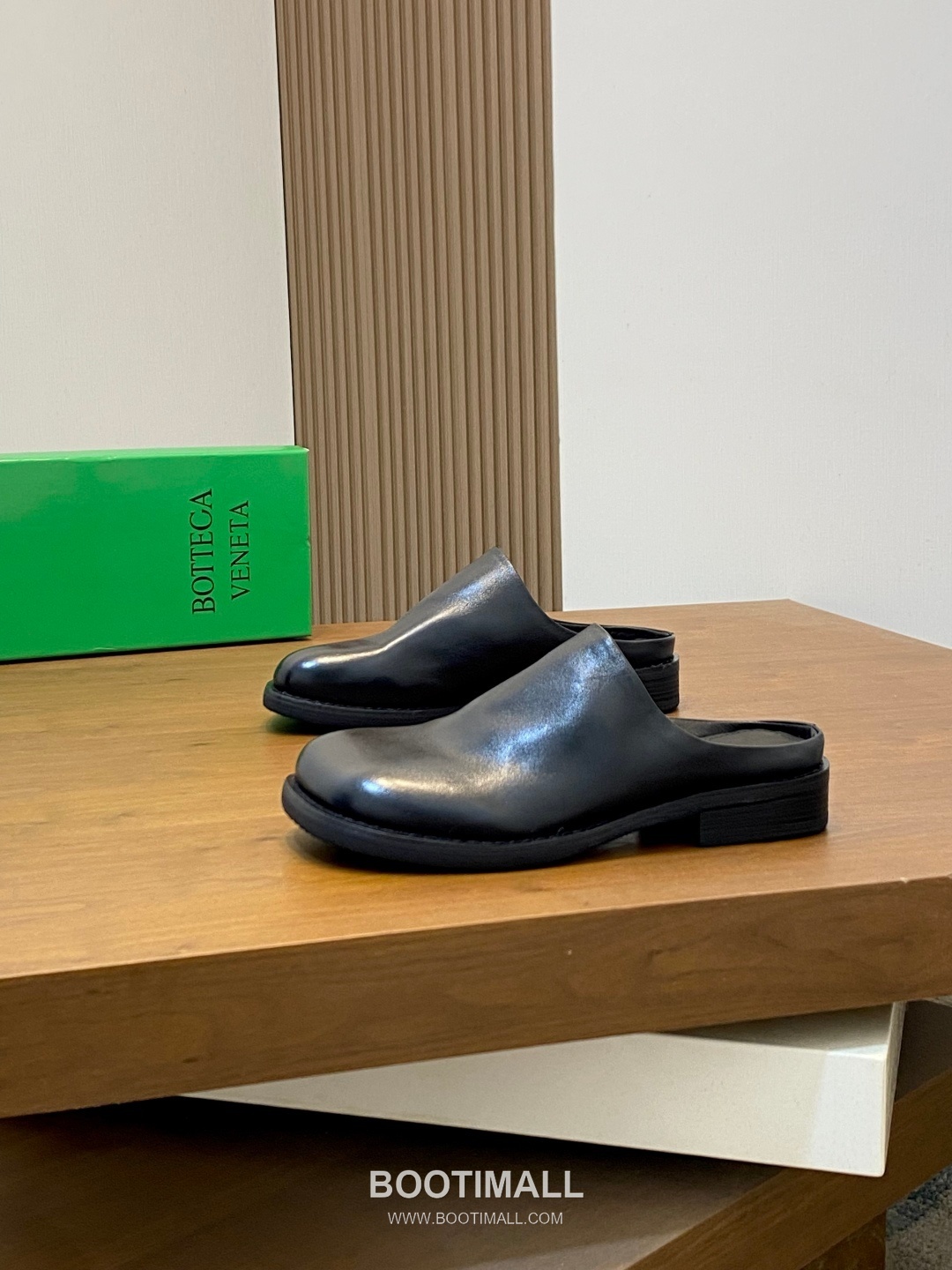 Bottega Veneta Intrecciato Calfskin Mule Slippers with Woven Detail 보테가베네타 인트레치아토 카프스킨 뮬 슬리퍼 위빙 디테일 2.5cm 3