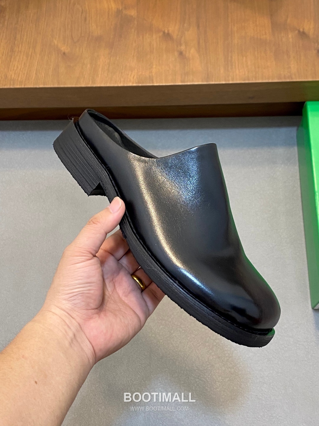 Bottega Veneta Intrecciato Calfskin Mule Slippers with Woven Detail 보테가베네타 인트레치아토 카프스킨 뮬 슬리퍼 위빙 디테일 2.5cm 4