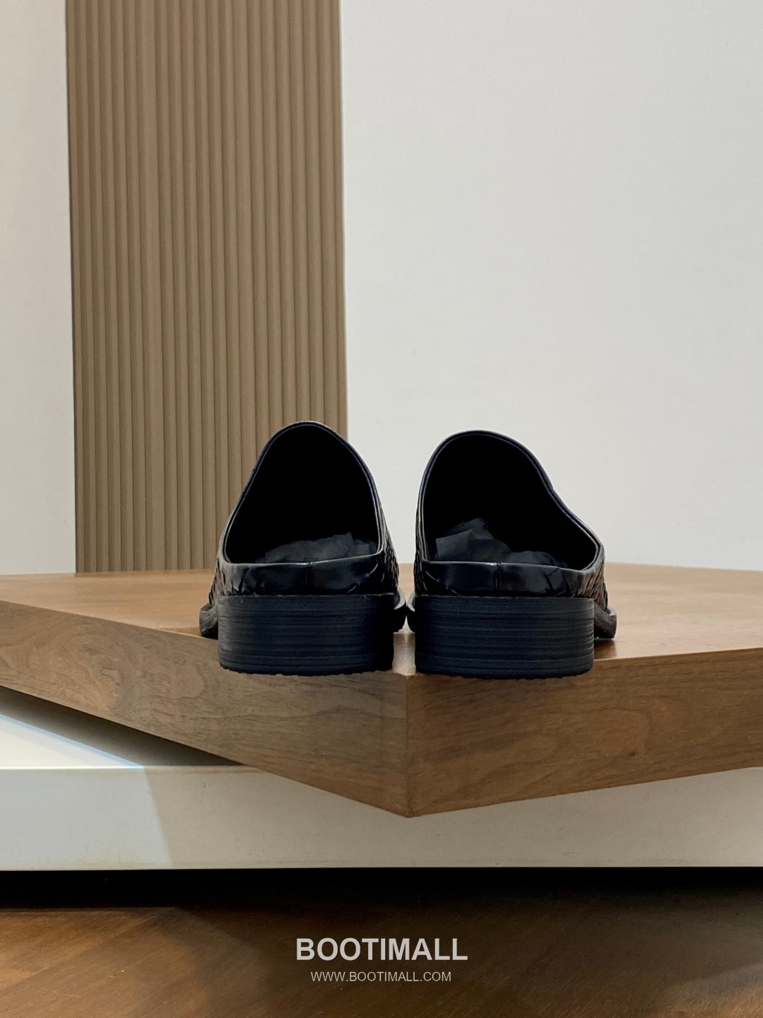 Bottega Veneta Intrecciato Calfskin Mule Slippers with Woven Detail 보테가베네타 인트레치아토 카프스킨 뮬 슬리퍼 위빙 디테일 2.5cm 8