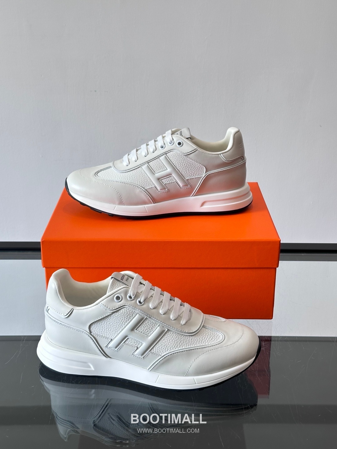 Hermes Calfskin Mesh Low Sneakers with H Logo Detail 에르메스 카프스킨 메쉬 로우 스니커즈 H 로고 디테일 4.5cm 4