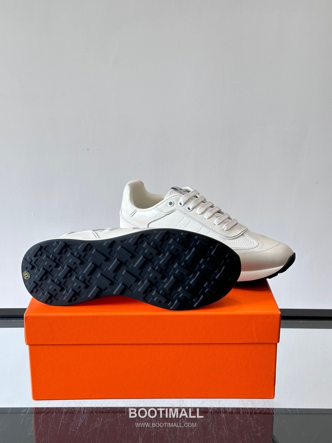 Hermes Calfskin Mesh Low Sneakers with H Logo Detail 에르메스 카프스킨 메쉬 로우 스니커즈 H 로고 디테일 4.5cm 9