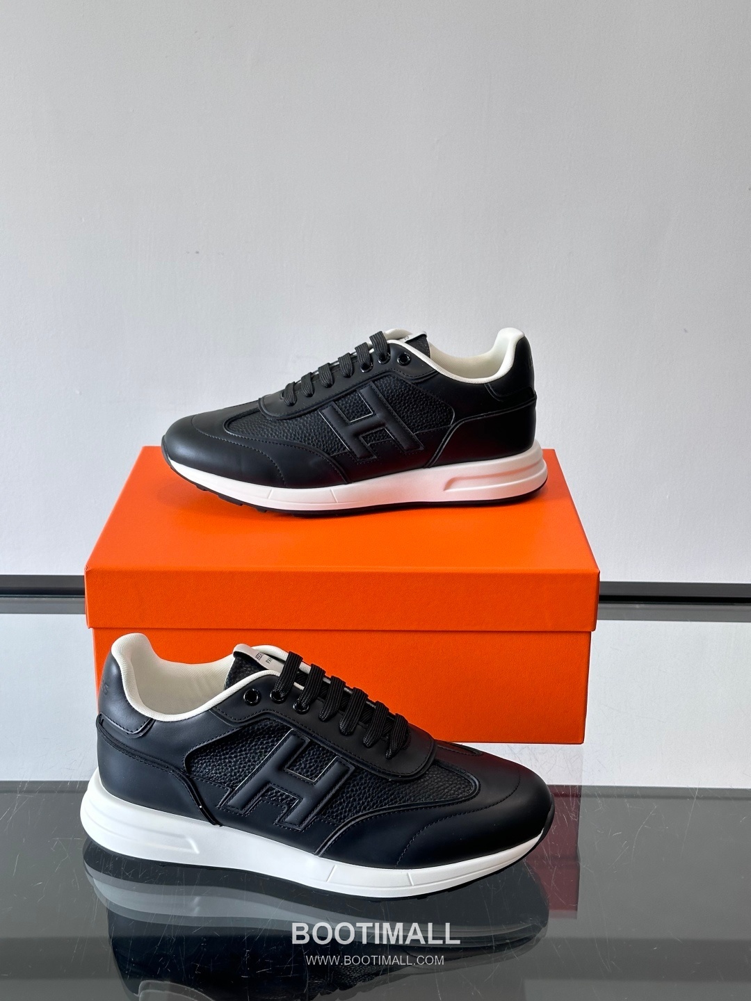 Hermes Calfskin Mesh Low Sneakers with H Logo Detail 에르메스 카프스킨 메쉬 로우 스니커즈 H 로고 디테일 4.5cm 4