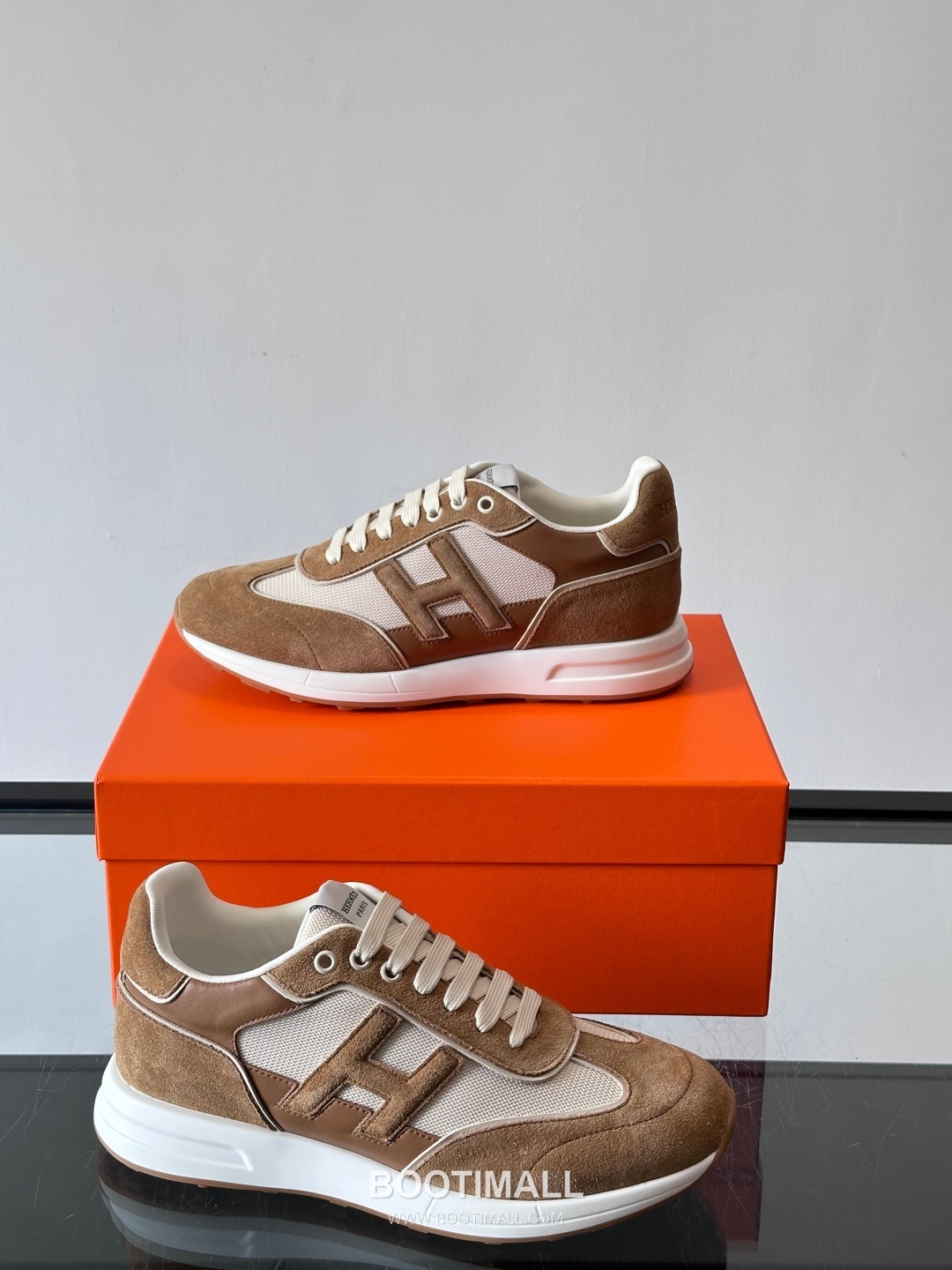 Hermes Calfskin Mesh Low Sneakers with H Logo Detail 에르메스 카프스킨 메쉬 로우 스니커즈 H 로고 디테일 4.5cm 4