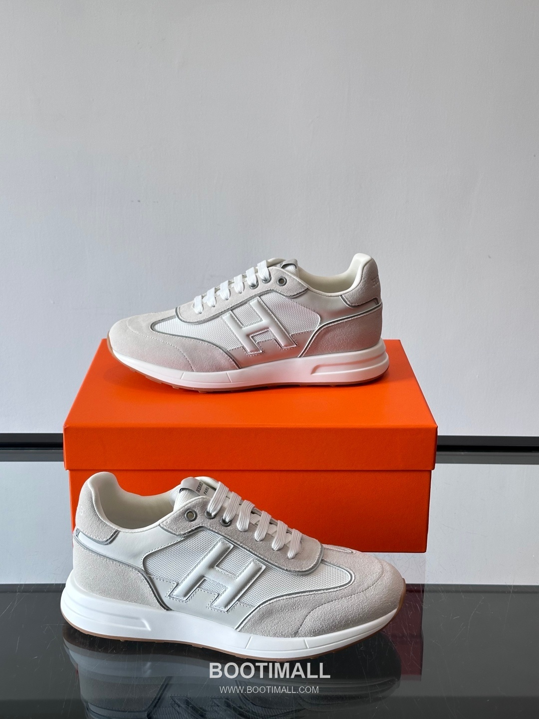Hermes Calfskin Mesh Low Sneakers with H Logo Detail 에르메스 카프스킨 메쉬 로우 스니커즈 H 로고 디테일 4.5cm 4