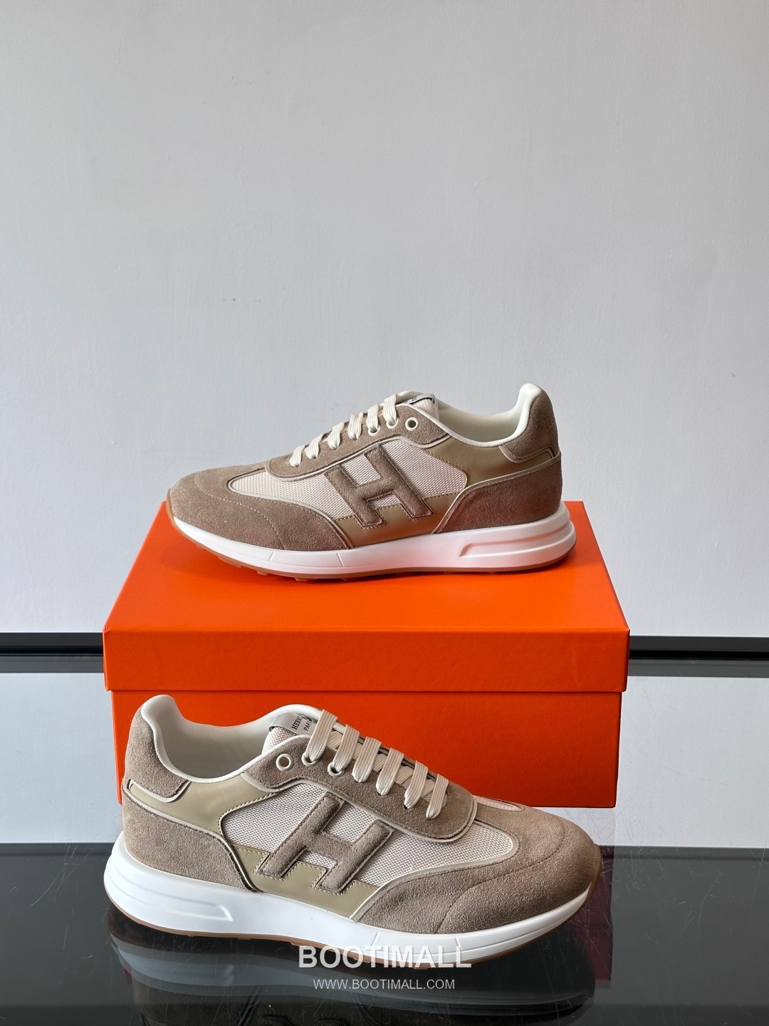 Hermes Calfskin Mesh Low Sneakers with H Logo Detail 에르메스 카프스킨 메쉬 로우 스니커즈 H 로고 디테일 4.5cm 4