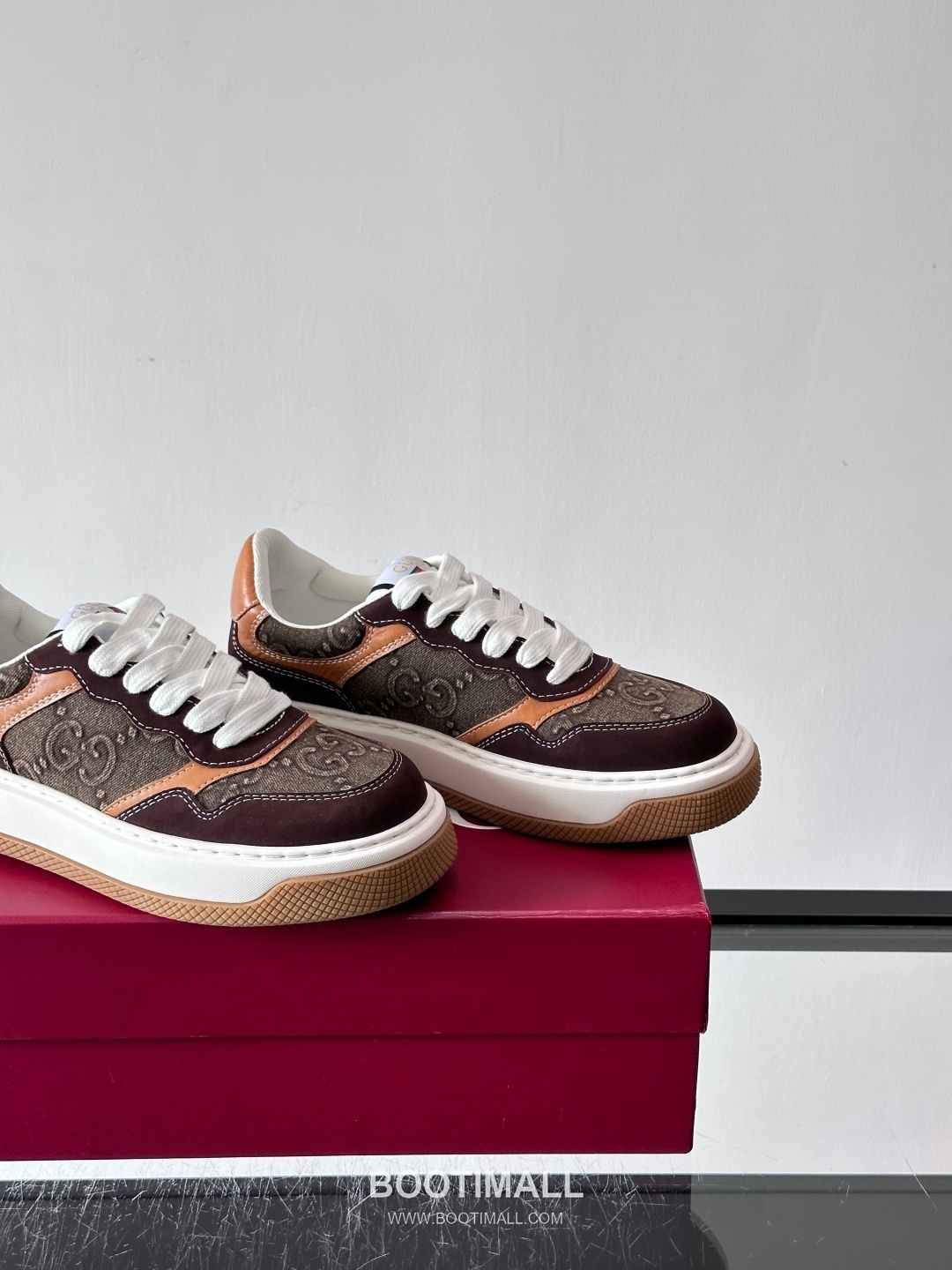 Gucci Screener Calfskin Low Sneakers with Web Stripe Double G Detail 구찌 스크리너 카프스킨 로우 스니커즈 웹 스트라이프 더블 G 디테일 3.5cm 7