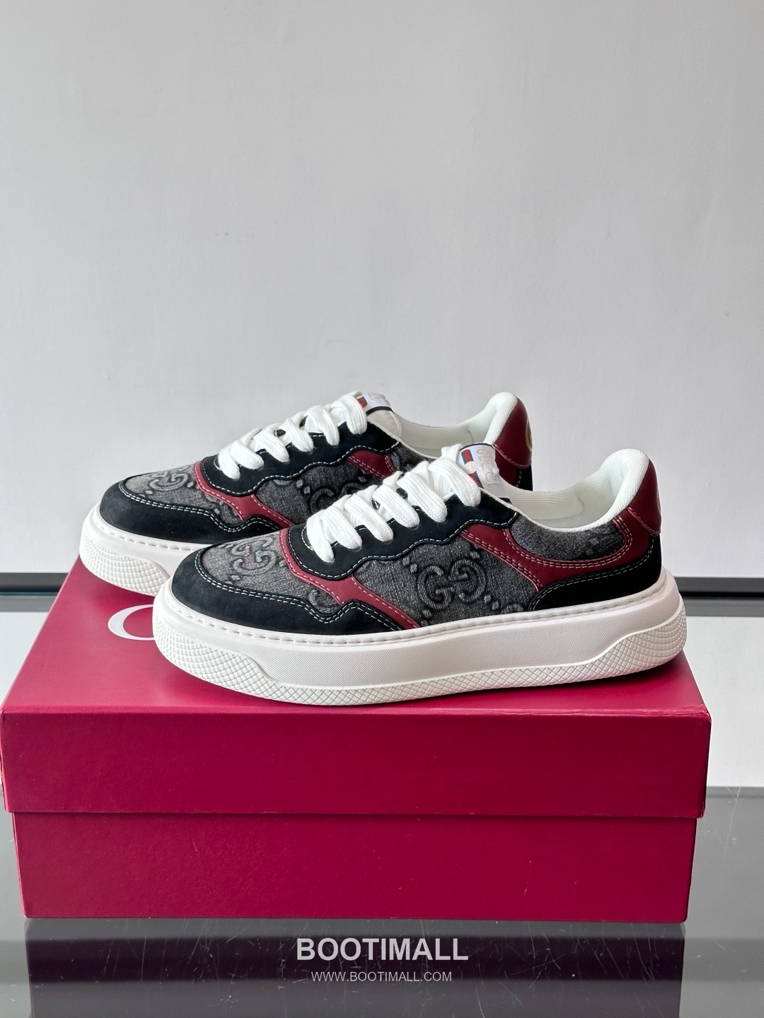 Gucci Screener Calfskin Low Sneakers with Web Stripe Double G Detail 구찌 스크리너 카프스킨 로우 스니커즈 웹 스트라이프 더블 G 디테일 3.5cm 3