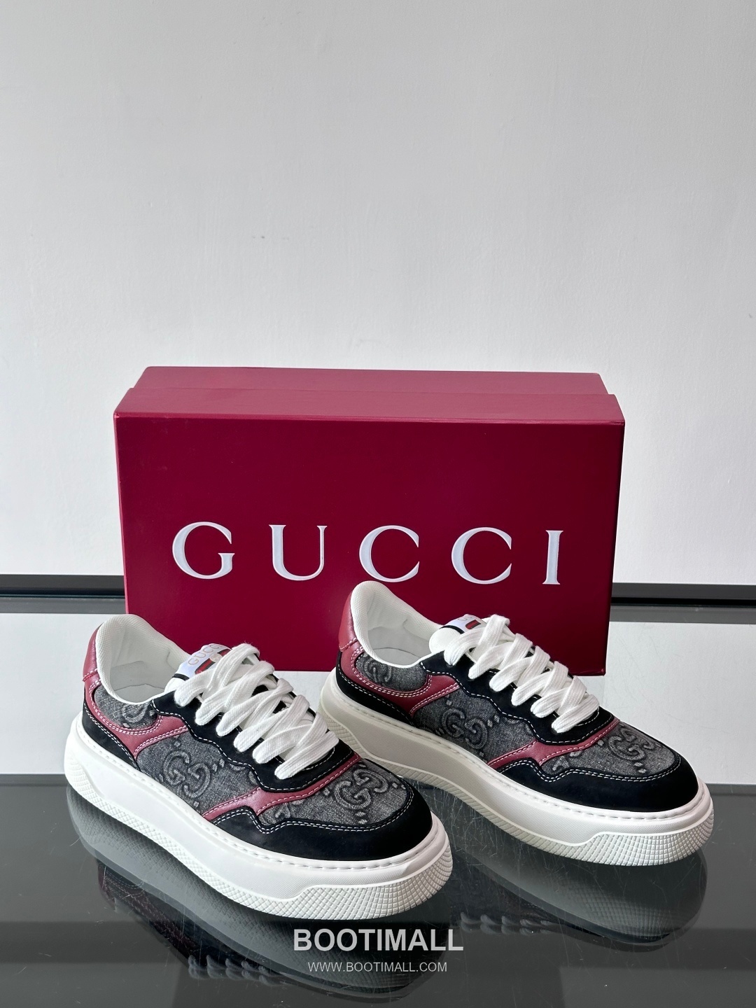 Gucci Screener Calfskin Low Sneakers with Web Stripe Double G Detail 구찌 스크리너 카프스킨 로우 스니커즈 웹 스트라이프 더블 G 디테일 3.5cm 5