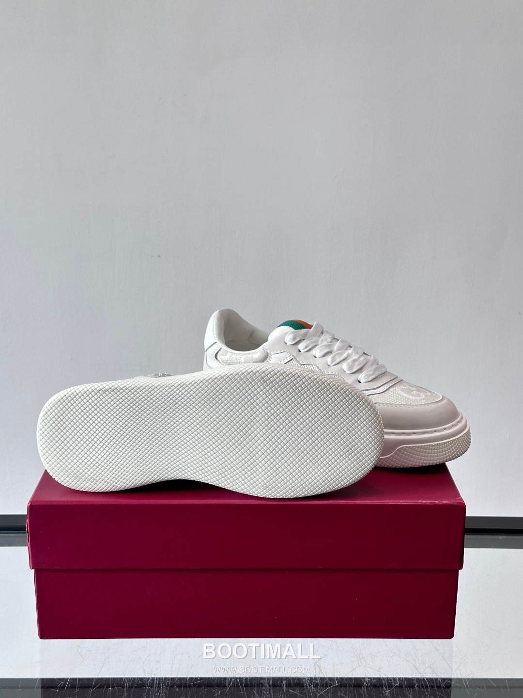 Gucci Screener Calfskin Low Sneakers with Web Stripe Double G Detail 구찌 스크리너 카프스킨 로우 스니커즈 웹 스트라이프 더블 G 디테일 3.5cm 9