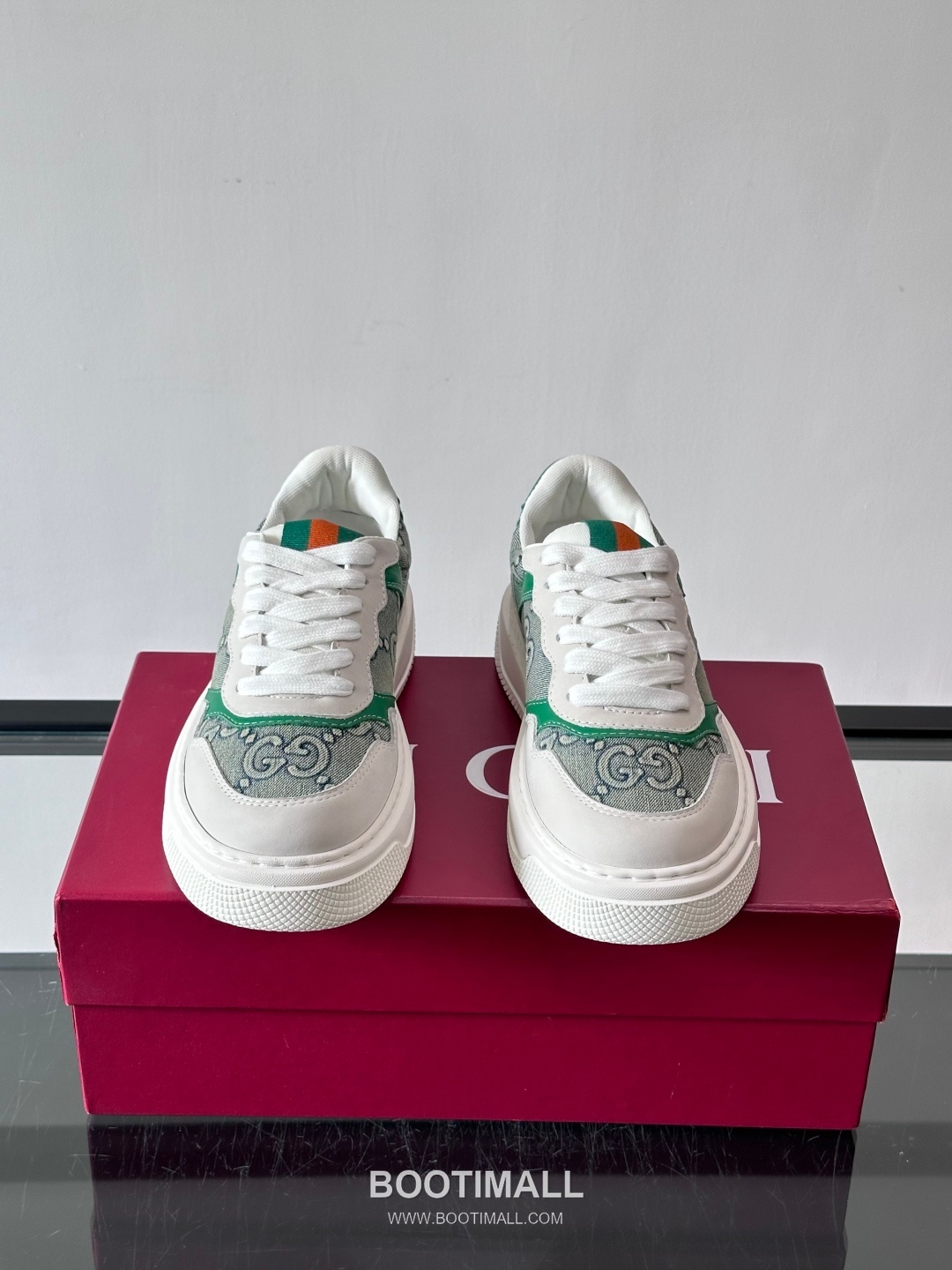 Gucci Screener Calfskin Low Sneakers with Web Stripe Double G Detail 구찌 스크리너 카프스킨 로우 스니커즈 웹 스트라이프 더블 G 디테일 3.5cm 2