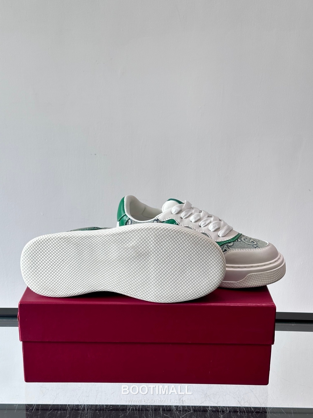 Gucci Screener Calfskin Low Sneakers with Web Stripe Double G Detail 구찌 스크리너 카프스킨 로우 스니커즈 웹 스트라이프 더블 G 디테일 3.5cm 9