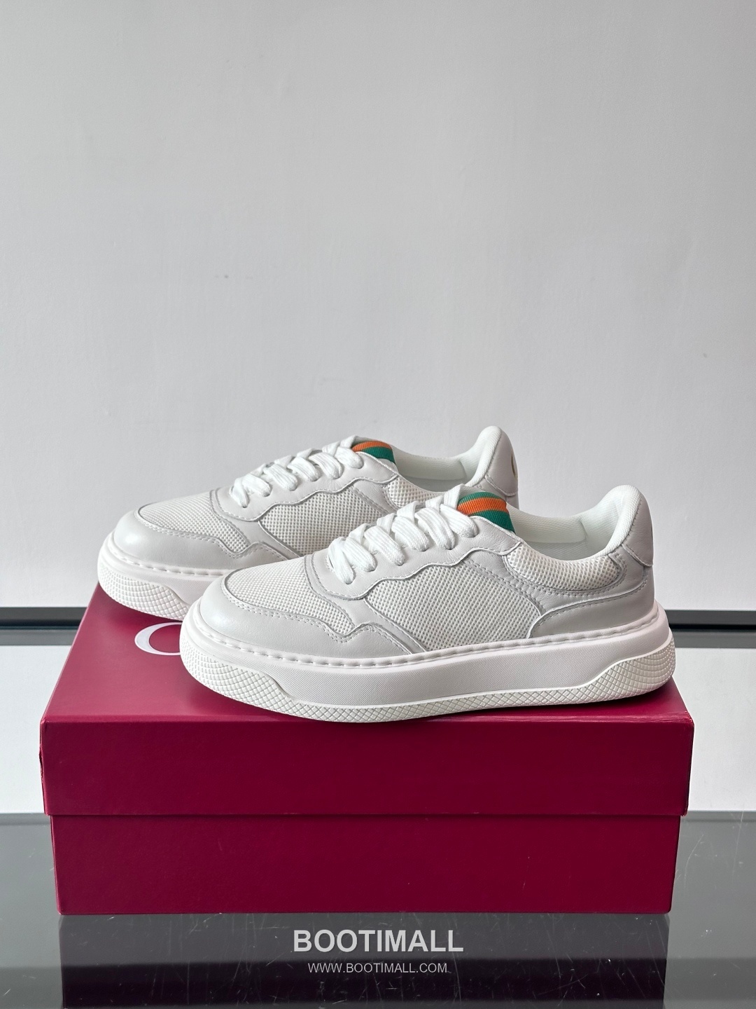 Gucci Screener Calfskin Low Sneakers with Web Stripe Double G Detail 구찌 스크리너 카프스킨 로우 스니커즈 웹 스트라이프 더블 G 디테일 3.5cm 3