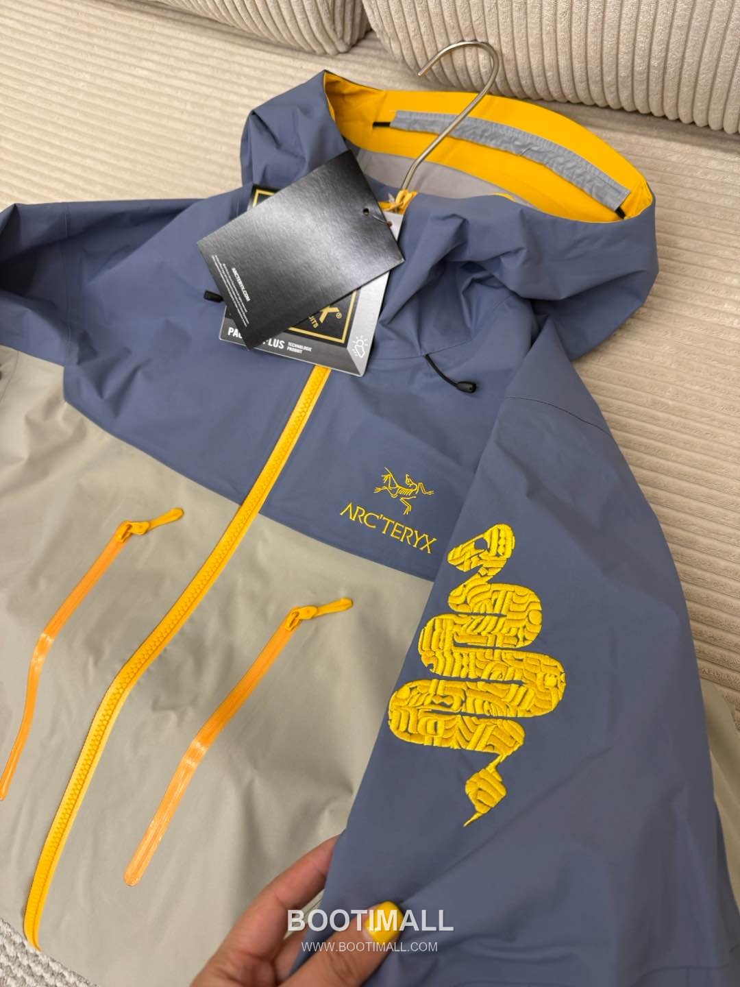 Arc’teryx SS25 Nylon Colorblock Zip Hooded Shell Jacket 아크테릭스 SS25 나일론 컬러블록 지퍼 후디드 쉘 재킷 830780880 21