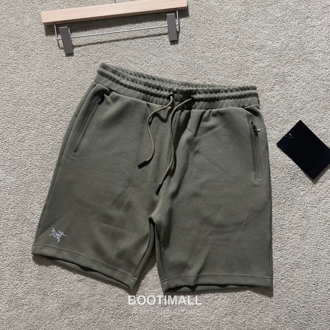 Arc’teryx SS25 Nylon Blend Stretch Quick-Dry Elastic Waist Outdoor Shorts 아크테릭스 SS25 나일론 혼방 스트레치 퀵드라이 밴딩 아웃도어 반바지 1