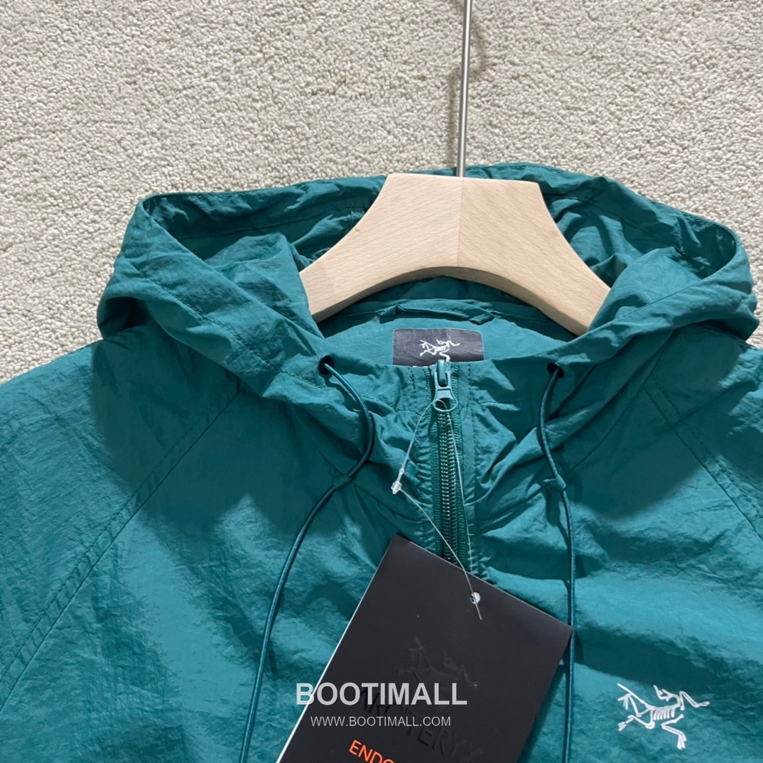 Arc’teryx SS25 Nylon UV Protection Quick-Dry Zip Hooded Skin Jacket 아크테릭스 SS25 나일론 UV차단 퀵드라이 지퍼 후디드 스킨 재킷 3