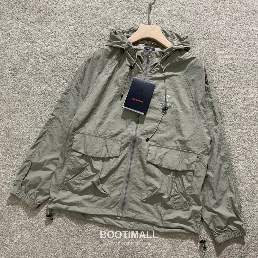 Arc’teryx SS25 Nylon UV Protection Quick-Dry Zip Hooded Skin Jacket 아크테릭스 SS25 나일론 UV차단 퀵드라이 지퍼 후디드 스킨 재킷 1