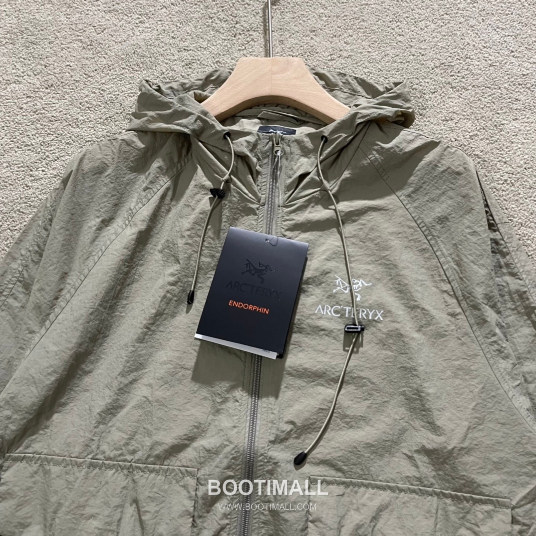 Arc’teryx SS25 Nylon UV Protection Quick-Dry Zip Hooded Skin Jacket 아크테릭스 SS25 나일론 UV차단 퀵드라이 지퍼 후디드 스킨 재킷 2