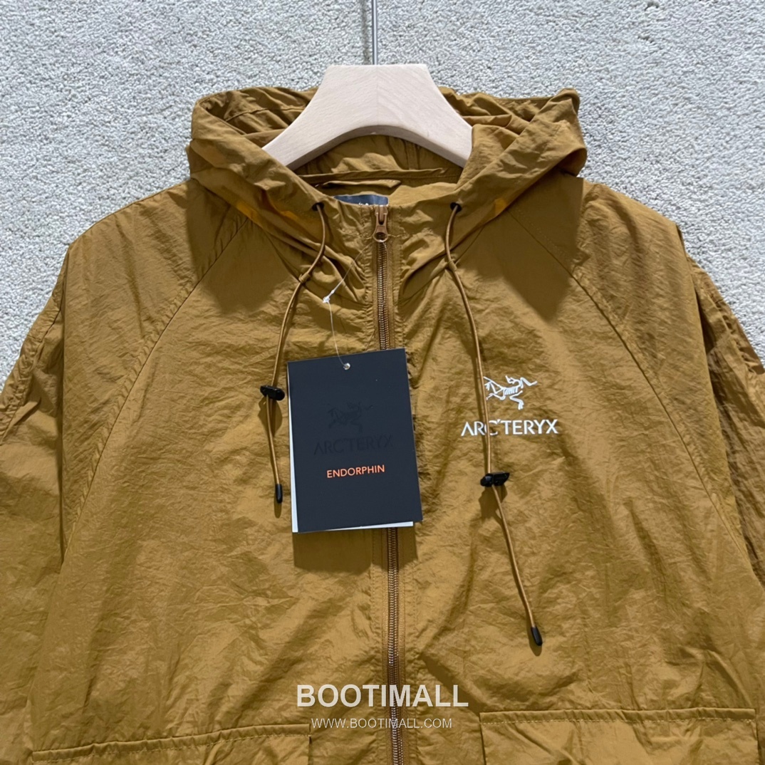 Arc’teryx SS25 Nylon UV Protection Quick-Dry Zip Hooded Skin Jacket 아크테릭스 SS25 나일론 UV차단 퀵드라이 지퍼 후디드 스킨 재킷 2
