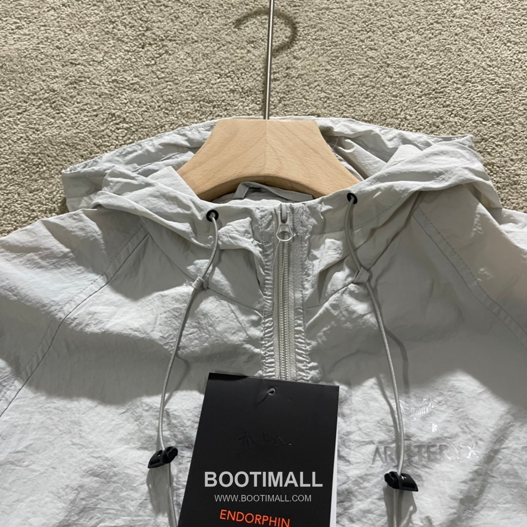 Arc’teryx SS25 Nylon UV Protection Quick-Dry Zip Hooded Skin Jacket 아크테릭스 SS25 나일론 UV차단 퀵드라이 지퍼 후디드 스킨 재킷 3