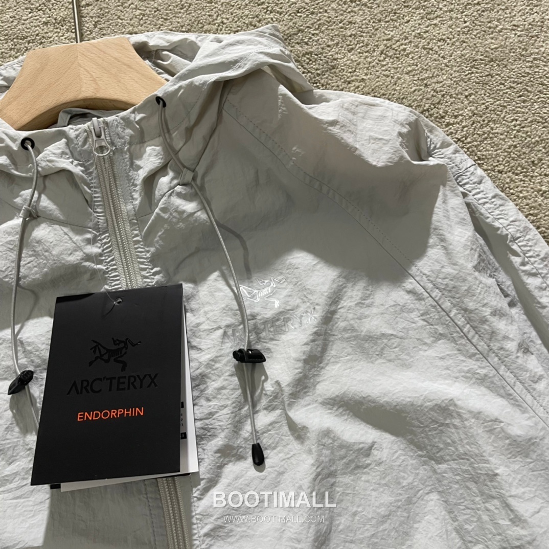 Arc’teryx SS25 Nylon UV Protection Quick-Dry Zip Hooded Skin Jacket 아크테릭스 SS25 나일론 UV차단 퀵드라이 지퍼 후디드 스킨 재킷 4