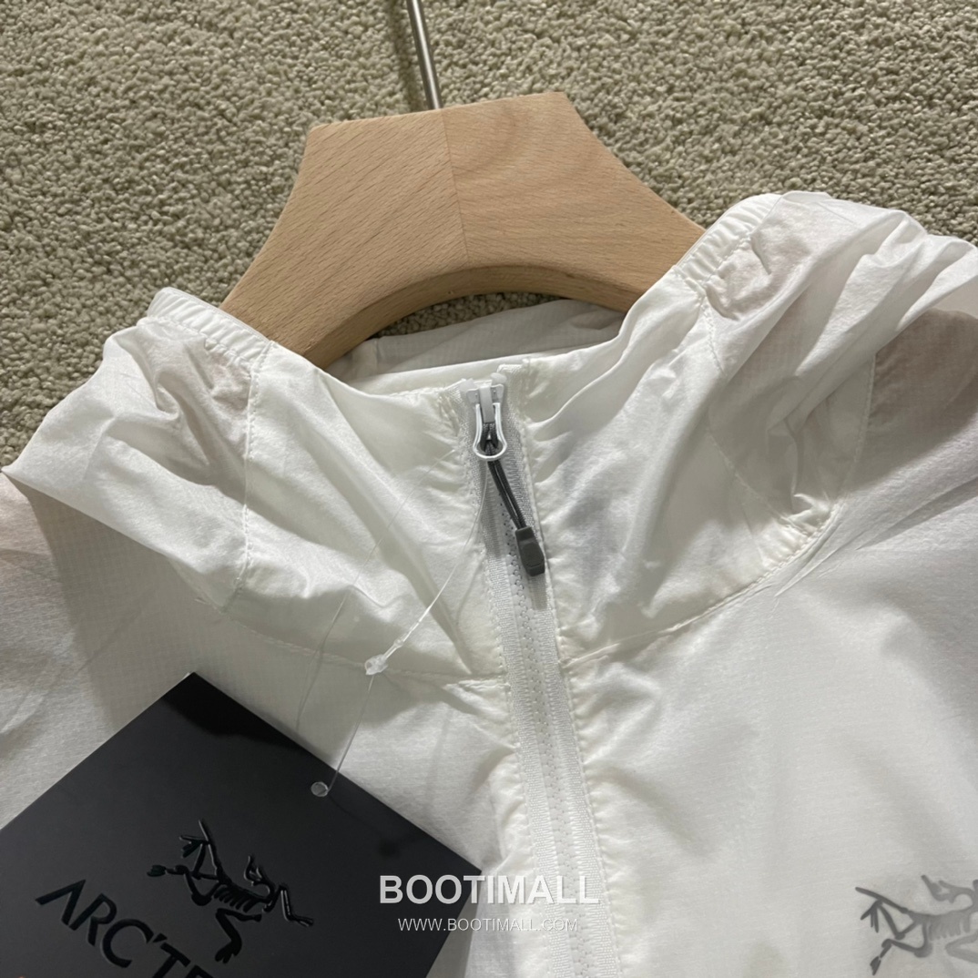 Arc’teryx SS25 Nylon UV Protection Quick-Dry Zip Hooded Skin Jacket 아크테릭스 SS25 나일론 UV차단 퀵드라이 지퍼 후디드 스킨 재킷 3