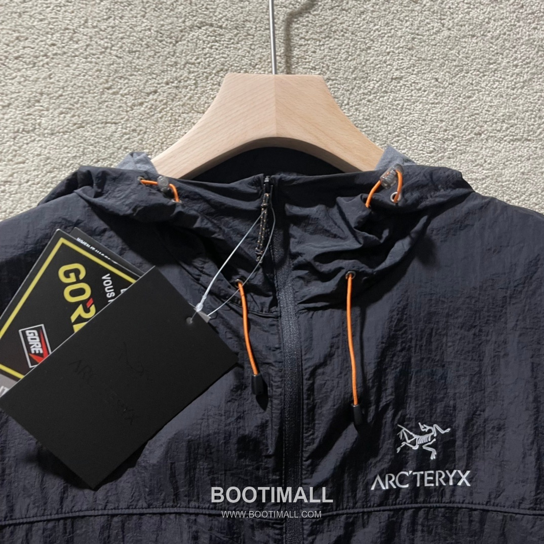 Arc’teryx SS25 Nylon UV Protection Water-Repellent Quick-Dry Zip Hooded Skin Jacket 아크테릭스 SS25 나일론 UV차단 발수 퀵드라이 지퍼 후디드 스킨 재킷 3