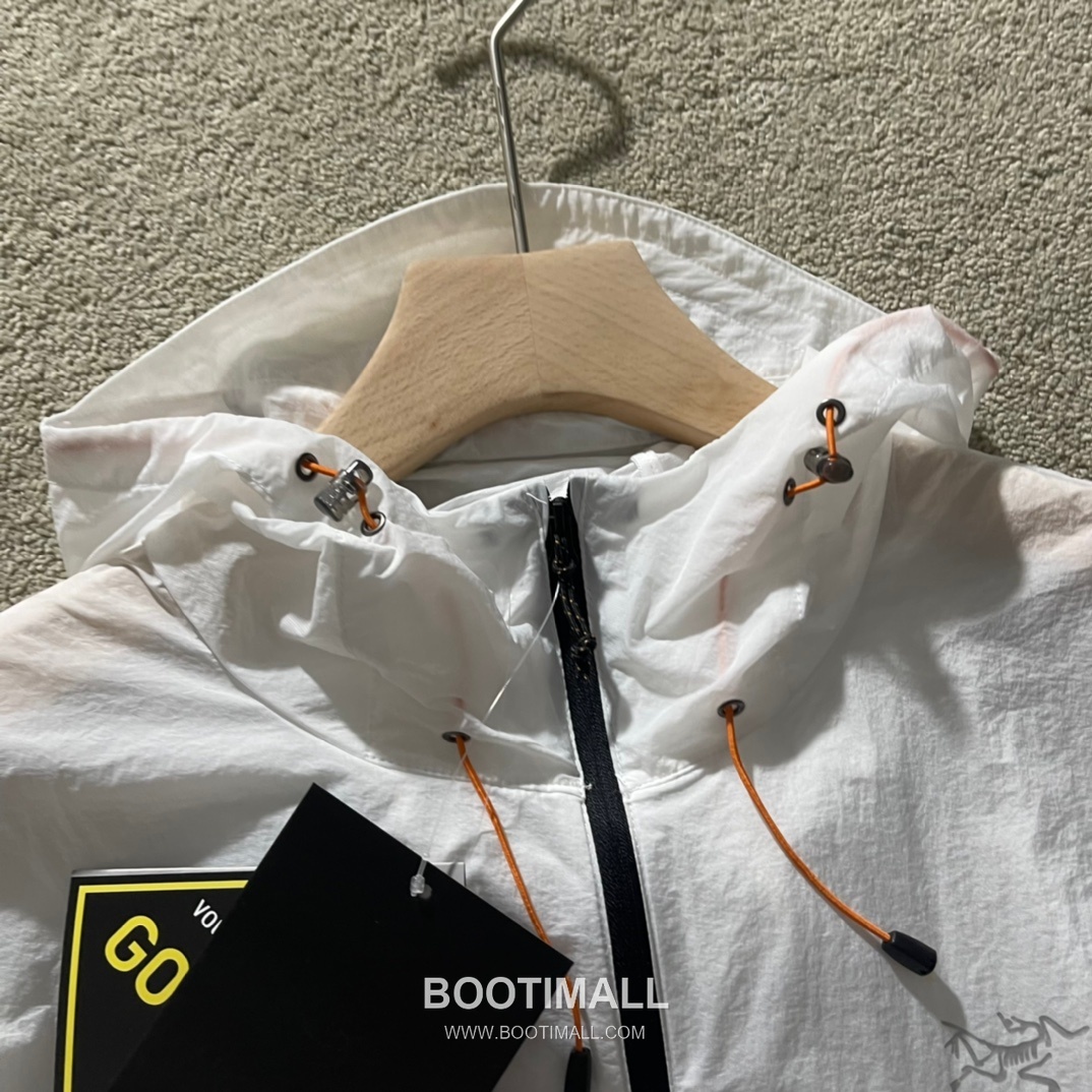 Arc’teryx SS25 Nylon UV Protection Water-Repellent Quick-Dry Zip Hooded Skin Jacket 아크테릭스 SS25 나일론 UV차단 발수 퀵드라이 지퍼 후디드 스킨 재킷 3