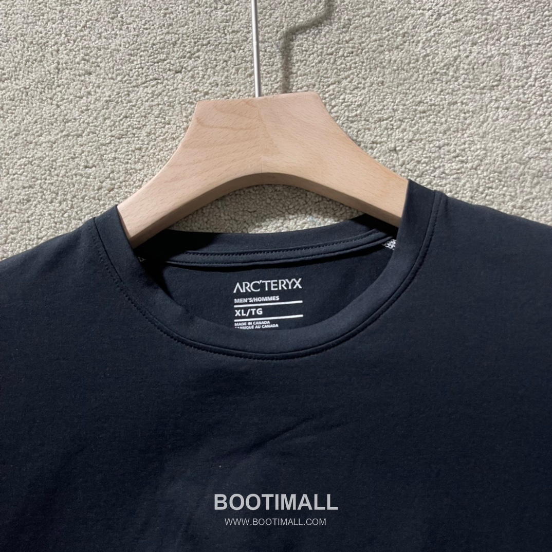 Arc’teryx SS24 Polyester Blend Colorblock Zip Pocket Quick-Dry Short Sleeve T-Shirt 아크테릭스 SS24 폴리에스터 혼방 컬러블록 지퍼포켓 퀵드라이 반팔 티셔츠 3