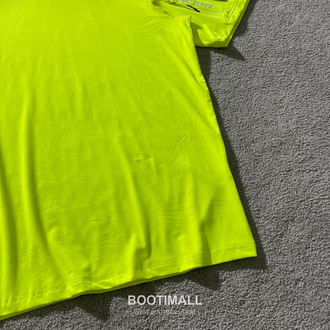 Arc’teryx SS24 Polyester Blend Colorblock Zip Pocket Quick-Dry Short Sleeve T-Shirt 아크테릭스 SS24 폴리에스터 혼방 컬러블록 지퍼포켓 퀵드라이 반팔 티셔츠 5