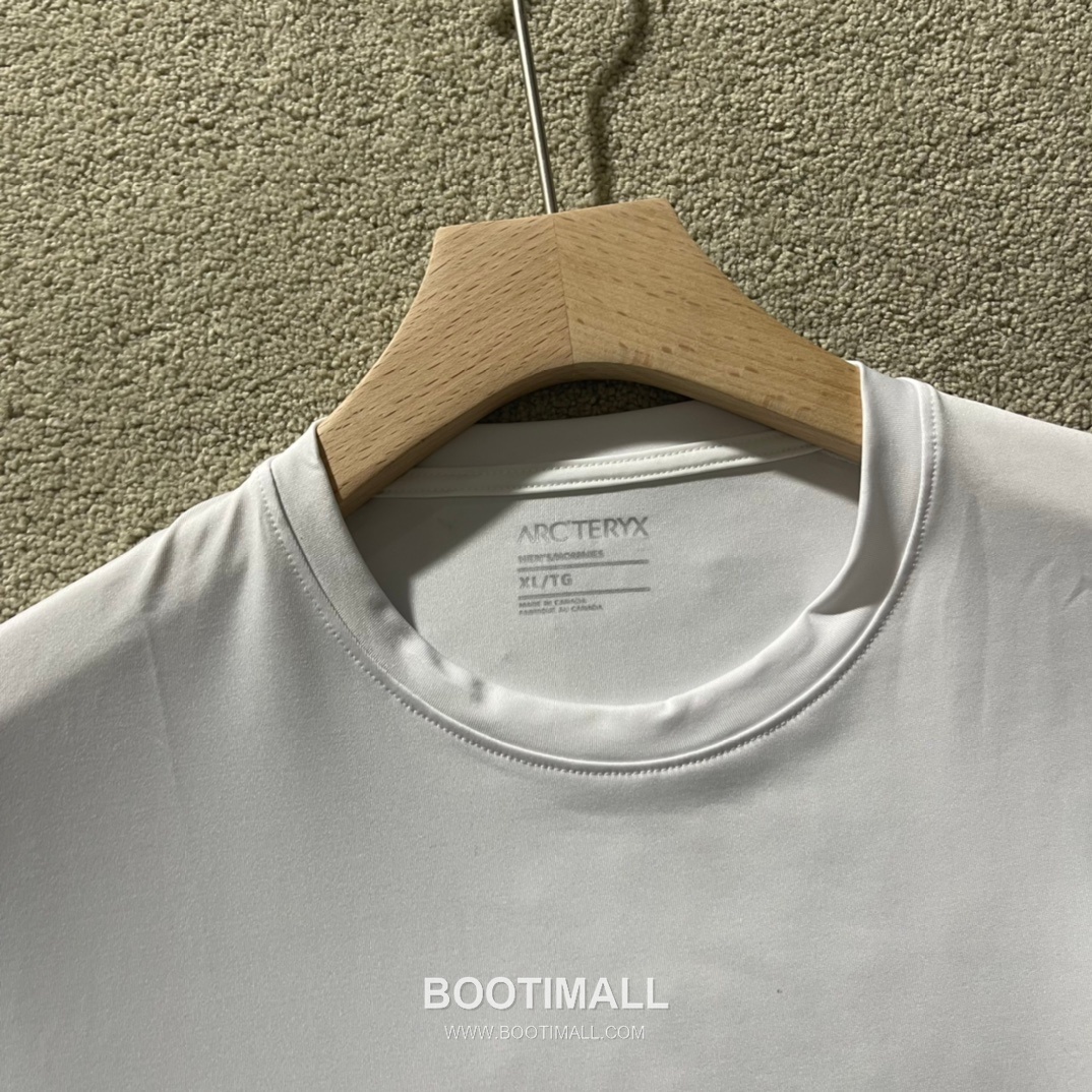 Arc’teryx SS24 Polyester Blend Colorblock Zip Pocket Quick-Dry Short Sleeve T-Shirt 아크테릭스 SS24 폴리에스터 혼방 컬러블록 지퍼포켓 퀵드라이 반팔 티셔츠 3