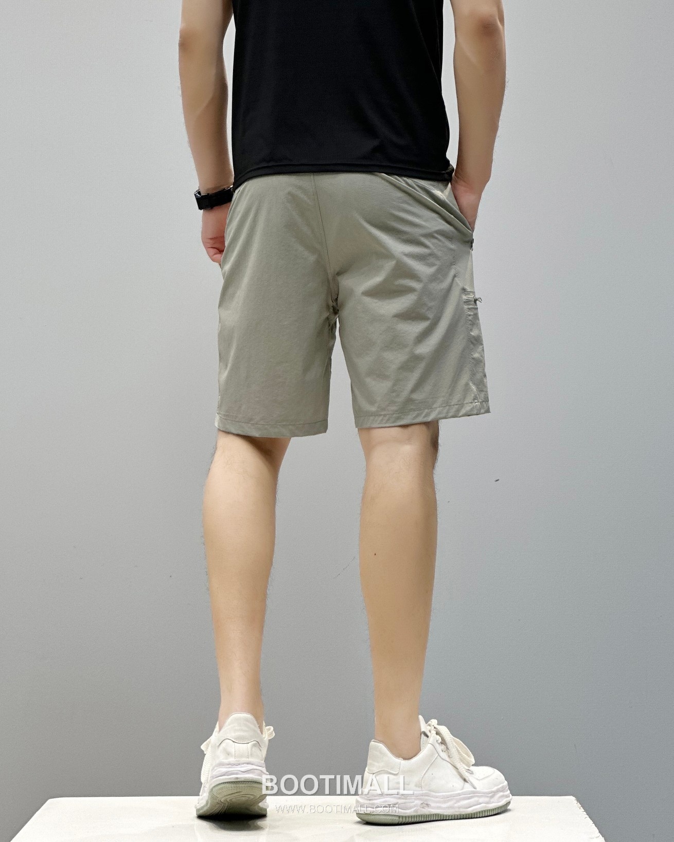 Arc’teryx SS25 TerraTex Nylon Blend Stretch Water-Repellent Multi Pocket Cargo Shorts 아크테릭스 SS25 테라텍스 나일론 혼방 스트레치 발수 멀티포켓 카고 반바지 3