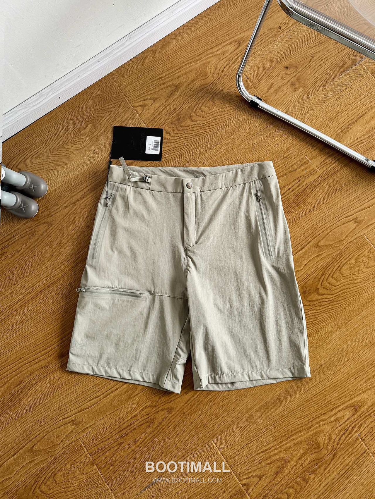Arc’teryx SS25 TerraTex Nylon Blend Stretch Water-Repellent Multi Pocket Cargo Shorts 아크테릭스 SS25 테라텍스 나일론 혼방 스트레치 발수 멀티포켓 카고 반바지 3