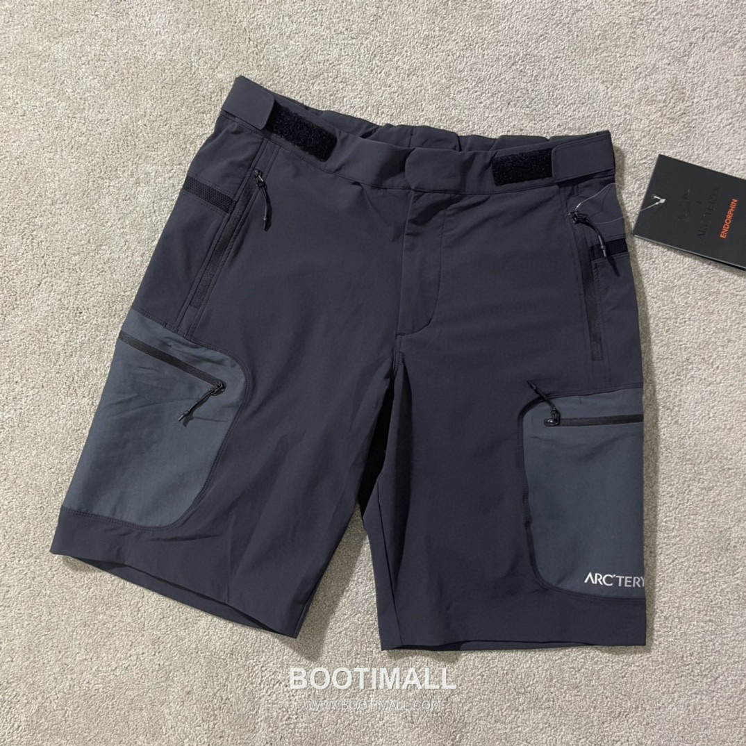 Arc’teryx System-A SS25 Nylon Blend Four-Way Stretch Water-Repellent Cargo Shorts 아크테릭스 시스템에이 SS25 나일론 혼방 4방향 스트레치 발수 카고 쇼츠 1