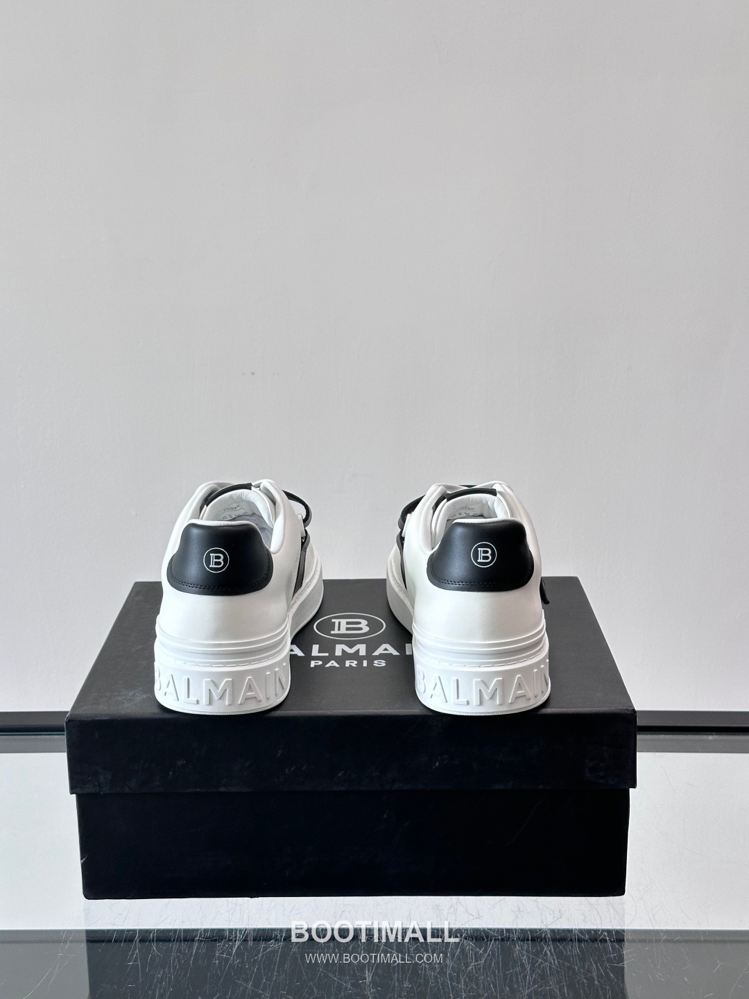 Balmain Velcro Calfskin Leather Low Sneakers with Logo Strap Detail 발망 벨크로 카프스킨 레더 로우 스니커즈 로고 스트랩 디테일 3cm 8