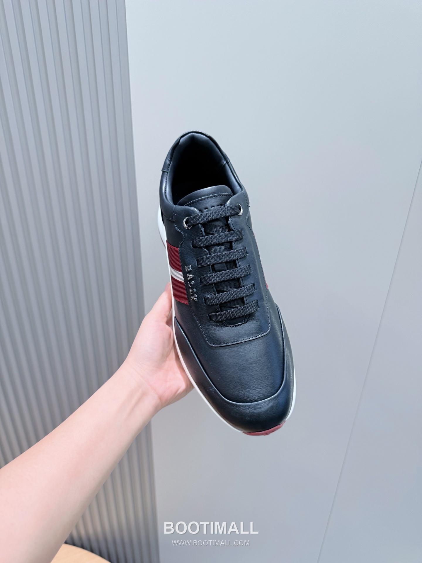 Bally Outline Calfskin Leather Low Sneakers with Stripe Logo Detail 발리 아웃라인 카프스킨 레더 로우 스니커즈 스트라이프 로고 디테일 3cm 4