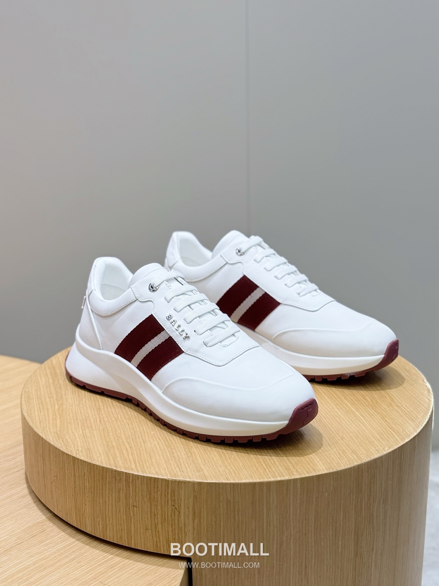Bally Outline Calfskin Leather Low Sneakers with Stripe Logo Detail 발리 아웃라인 카프스킨 레더 로우 스니커즈 스트라이프 로고 디테일 3cm 3