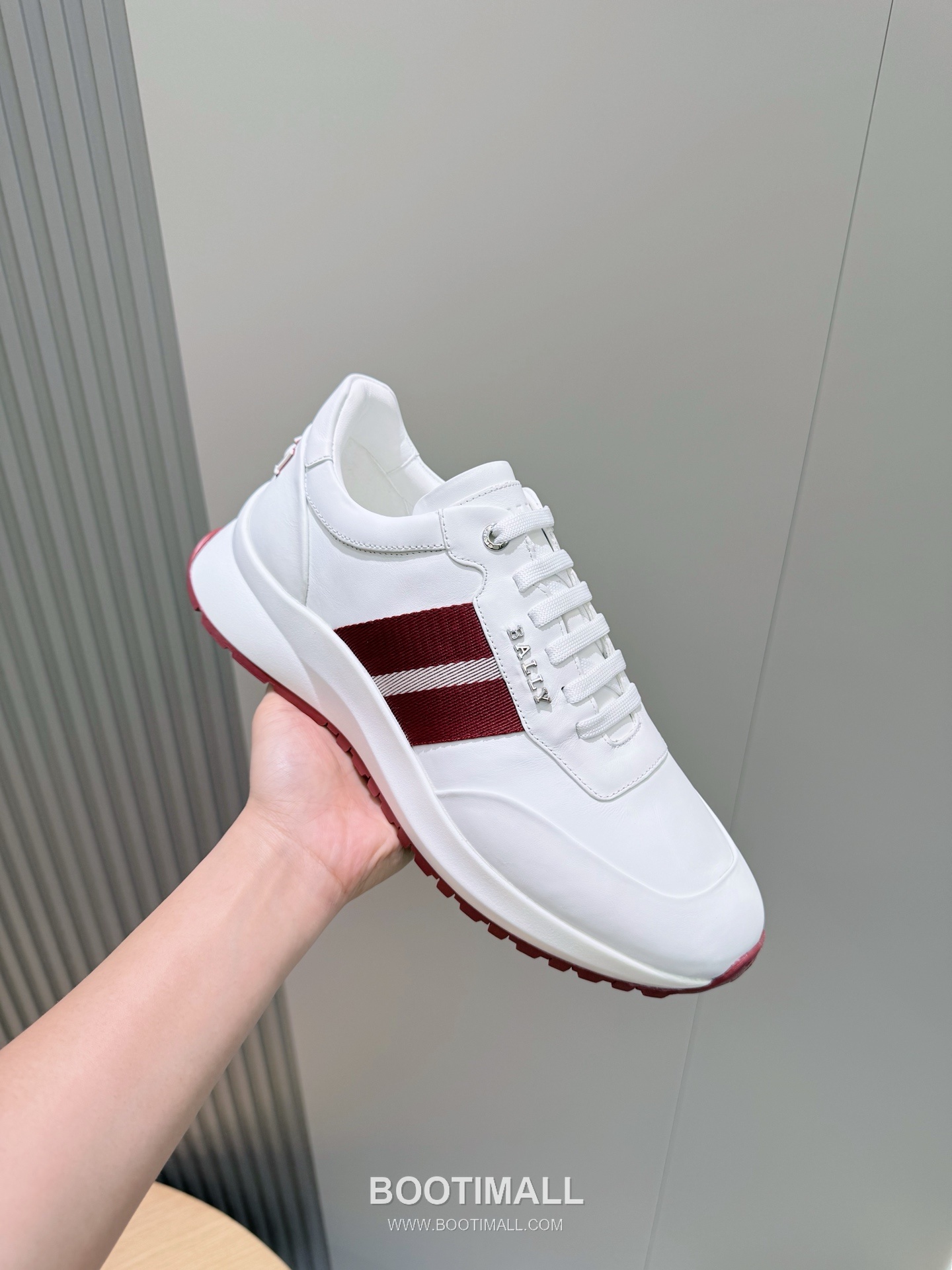 Bally Outline Calfskin Leather Low Sneakers with Stripe Logo Detail 발리 아웃라인 카프스킨 레더 로우 스니커즈 스트라이프 로고 디테일 3cm 5