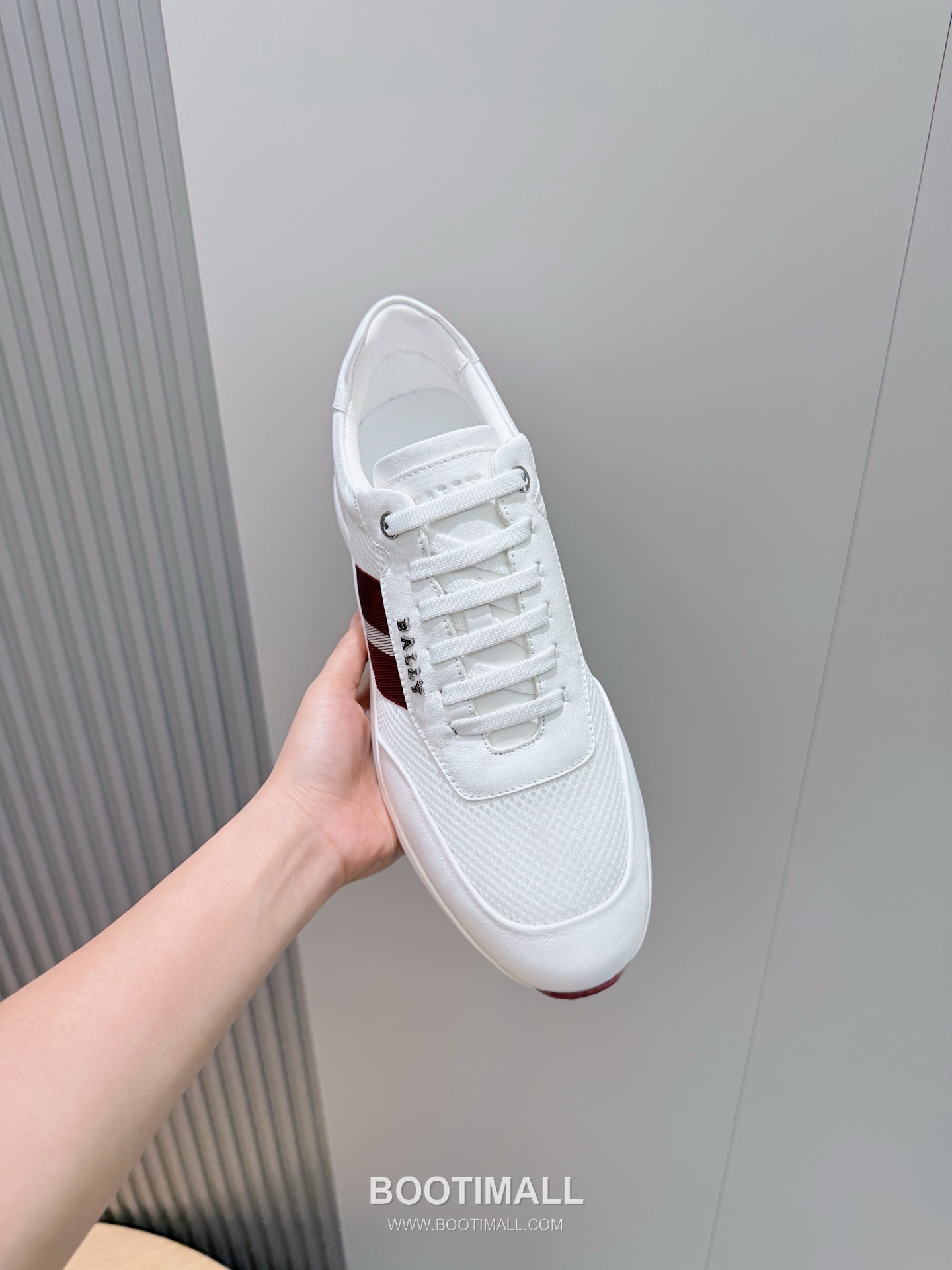 Bally Outline Calfskin Leather Low Sneakers with Stripe Logo Detail 발리 아웃라인 카프스킨 레더 로우 스니커즈 스트라이프 로고 디테일 3cm 4