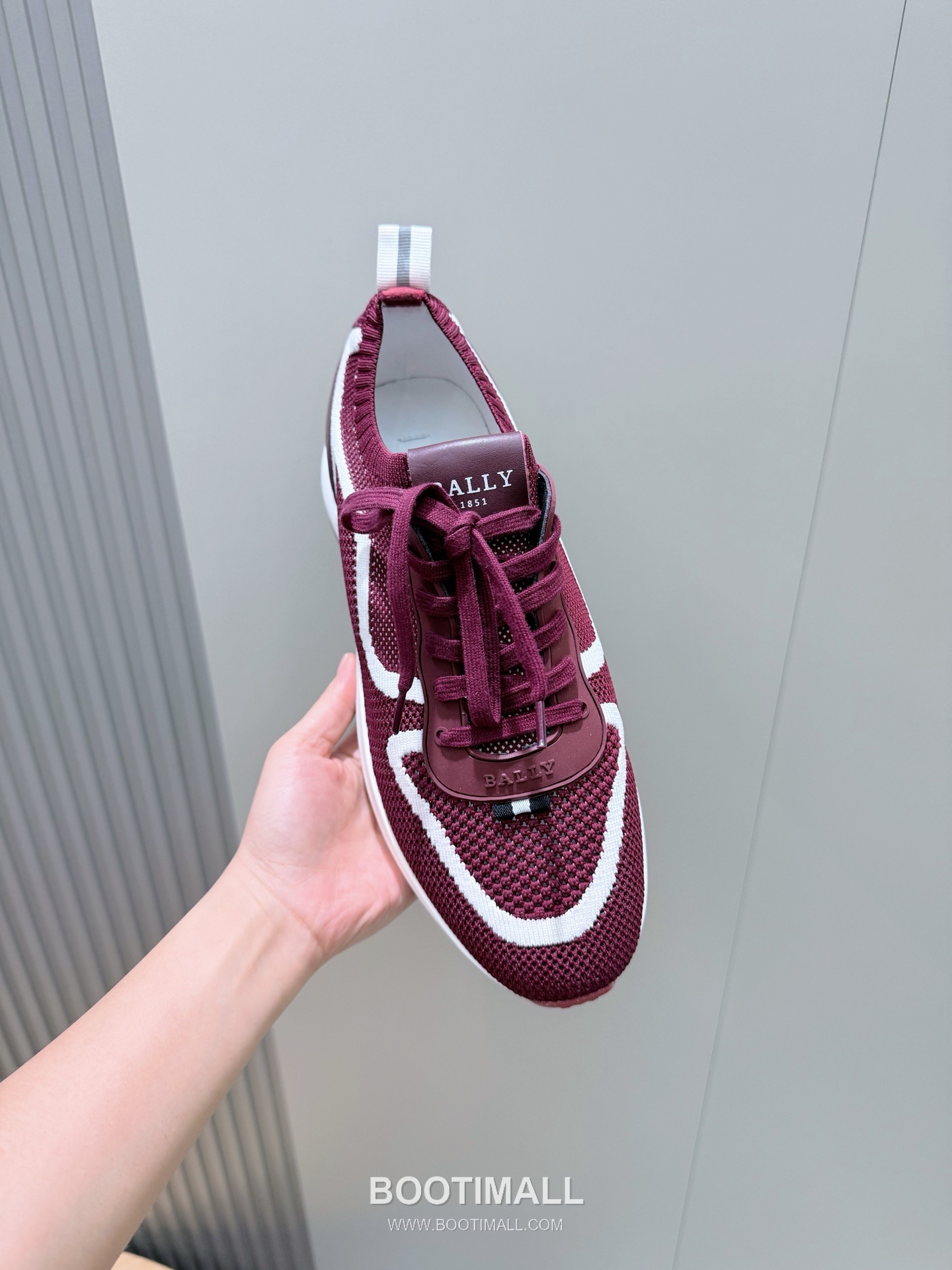 Bally Outline Calfskin Leather Low Sneakers with Stripe Logo Detail 발리 아웃라인 카프스킨 레더 로우 스니커즈 스트라이프 로고 디테일 3cm 4