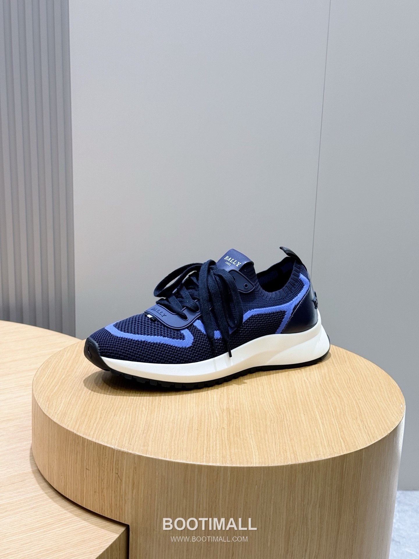 Bally Outline Calfskin Leather Low Sneakers with Stripe Logo Detail 발리 아웃라인 카프스킨 레더 로우 스니커즈 스트라이프 로고 디테일 3cm 2