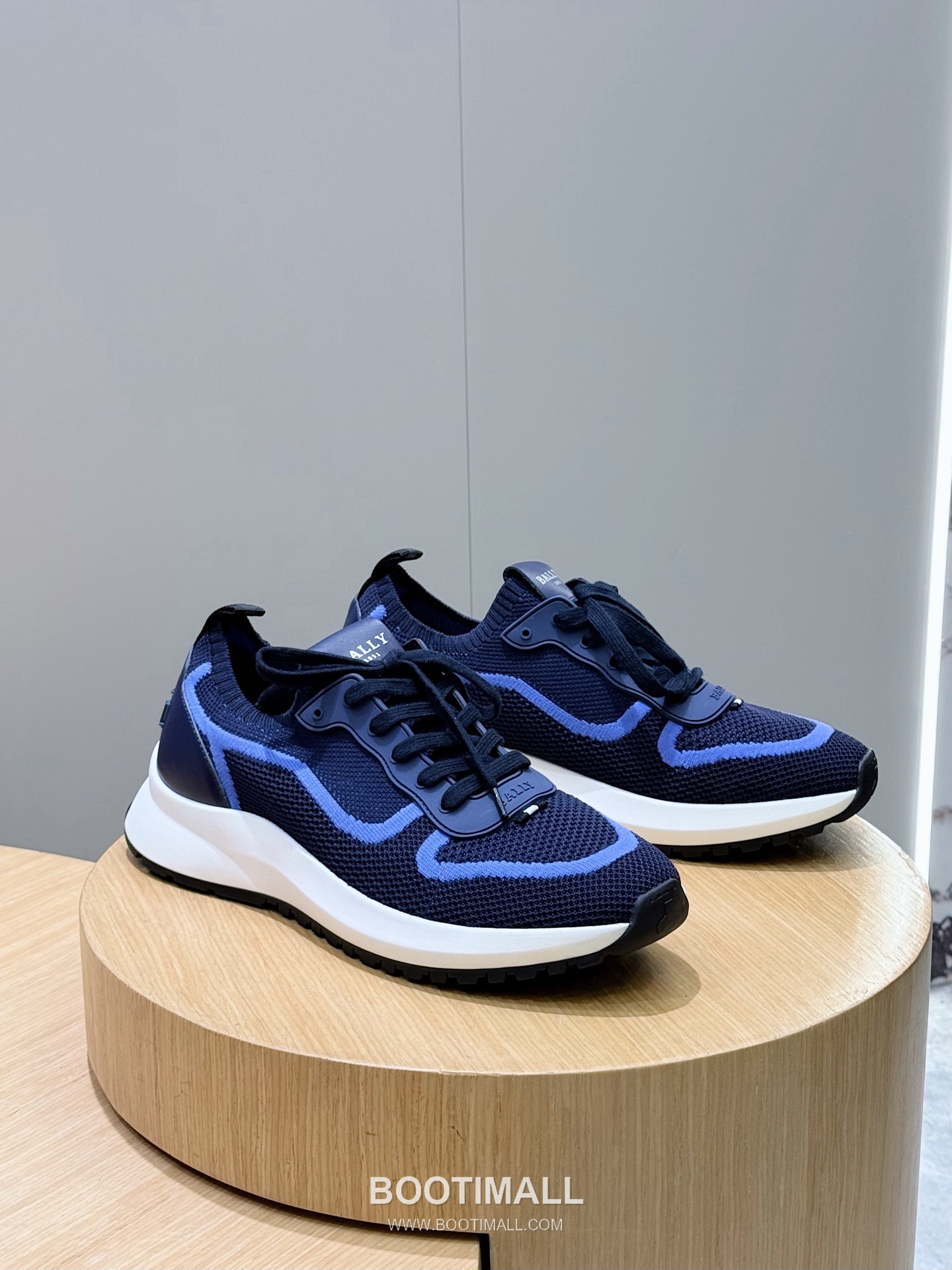 Bally Outline Calfskin Leather Low Sneakers with Stripe Logo Detail 발리 아웃라인 카프스킨 레더 로우 스니커즈 스트라이프 로고 디테일 3cm 3