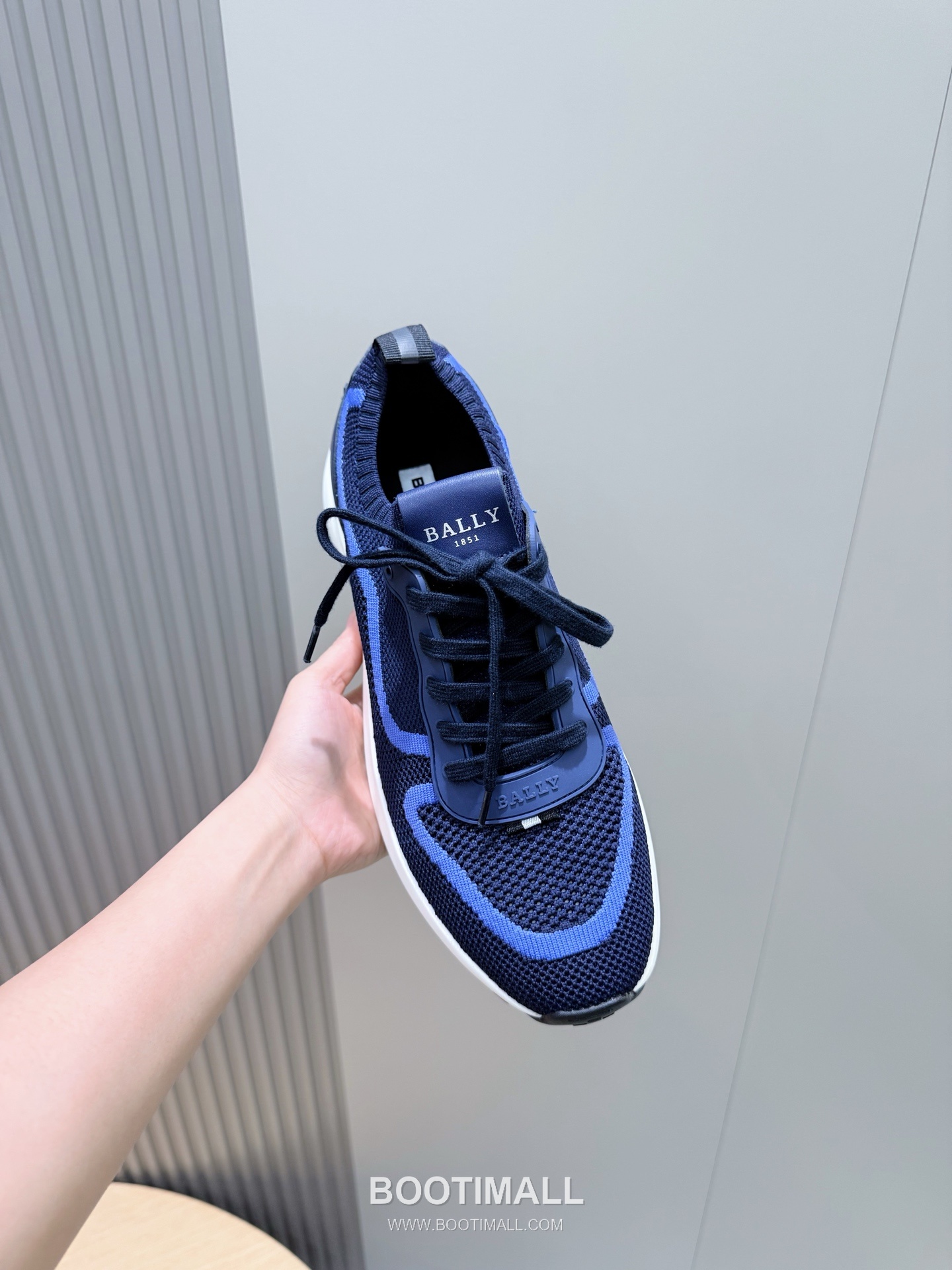 Bally Outline Calfskin Leather Low Sneakers with Stripe Logo Detail 발리 아웃라인 카프스킨 레더 로우 스니커즈 스트라이프 로고 디테일 3cm 4