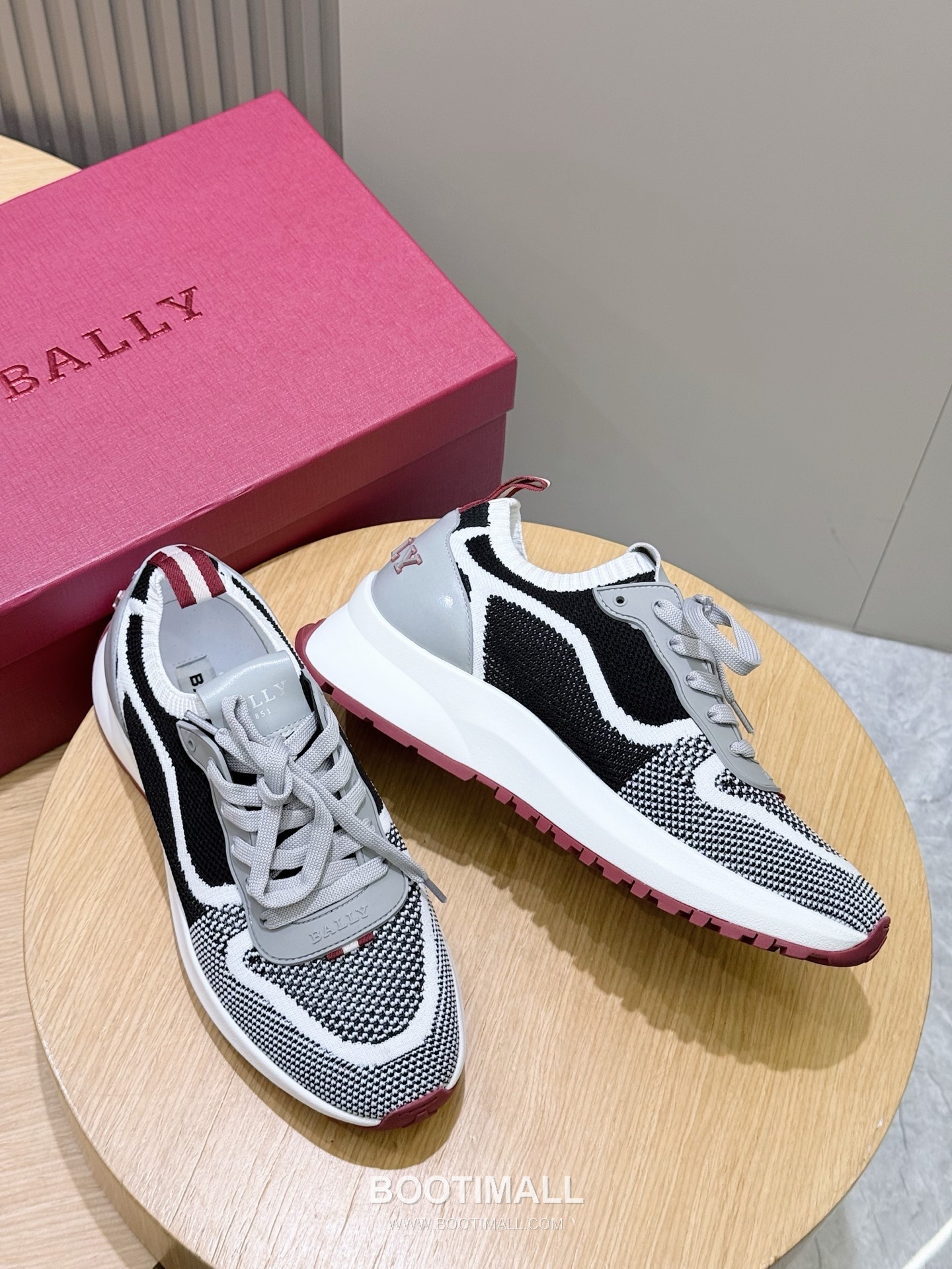 Bally Outline Calfskin Leather Low Sneakers with Stripe Logo Detail 발리 아웃라인 카프스킨 레더 로우 스니커즈 스트라이프 로고 디테일 3cm 7