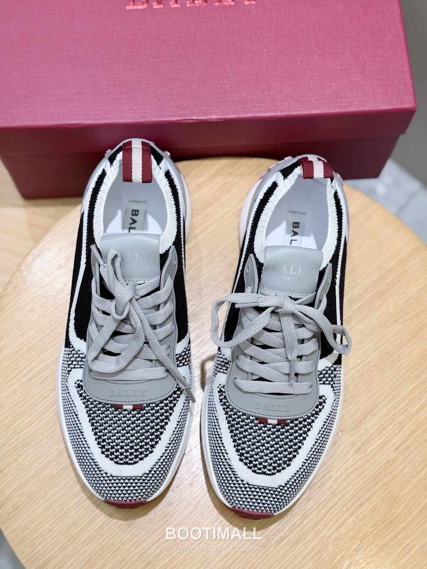 Bally Outline Calfskin Leather Low Sneakers with Stripe Logo Detail 발리 아웃라인 카프스킨 레더 로우 스니커즈 스트라이프 로고 디테일 3cm 8